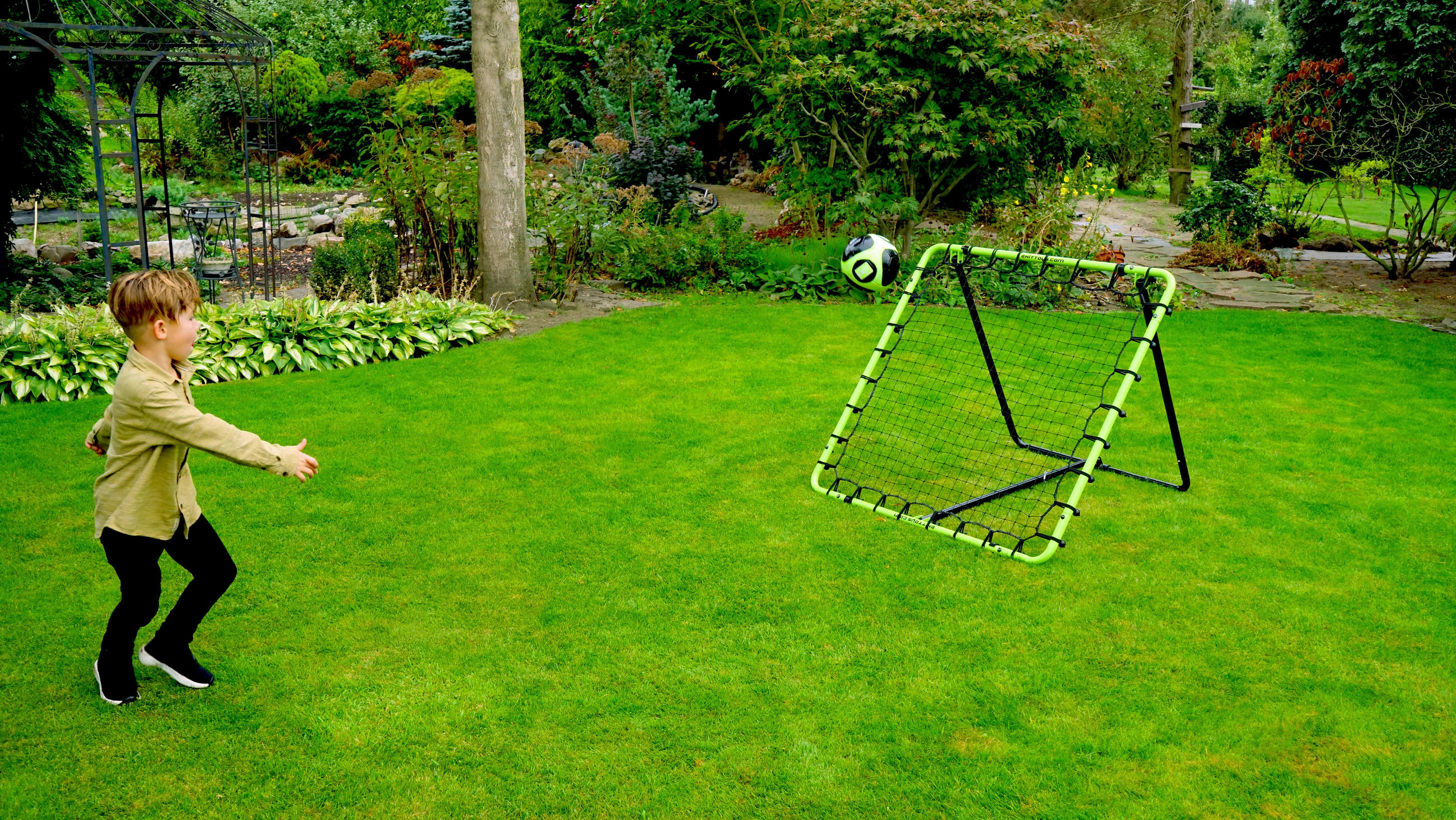 DIVERSE OUTDOORSPIELE - Limette/Schwarz, Konventionell, Metall (100/100/87cm) - EXIT Toys
