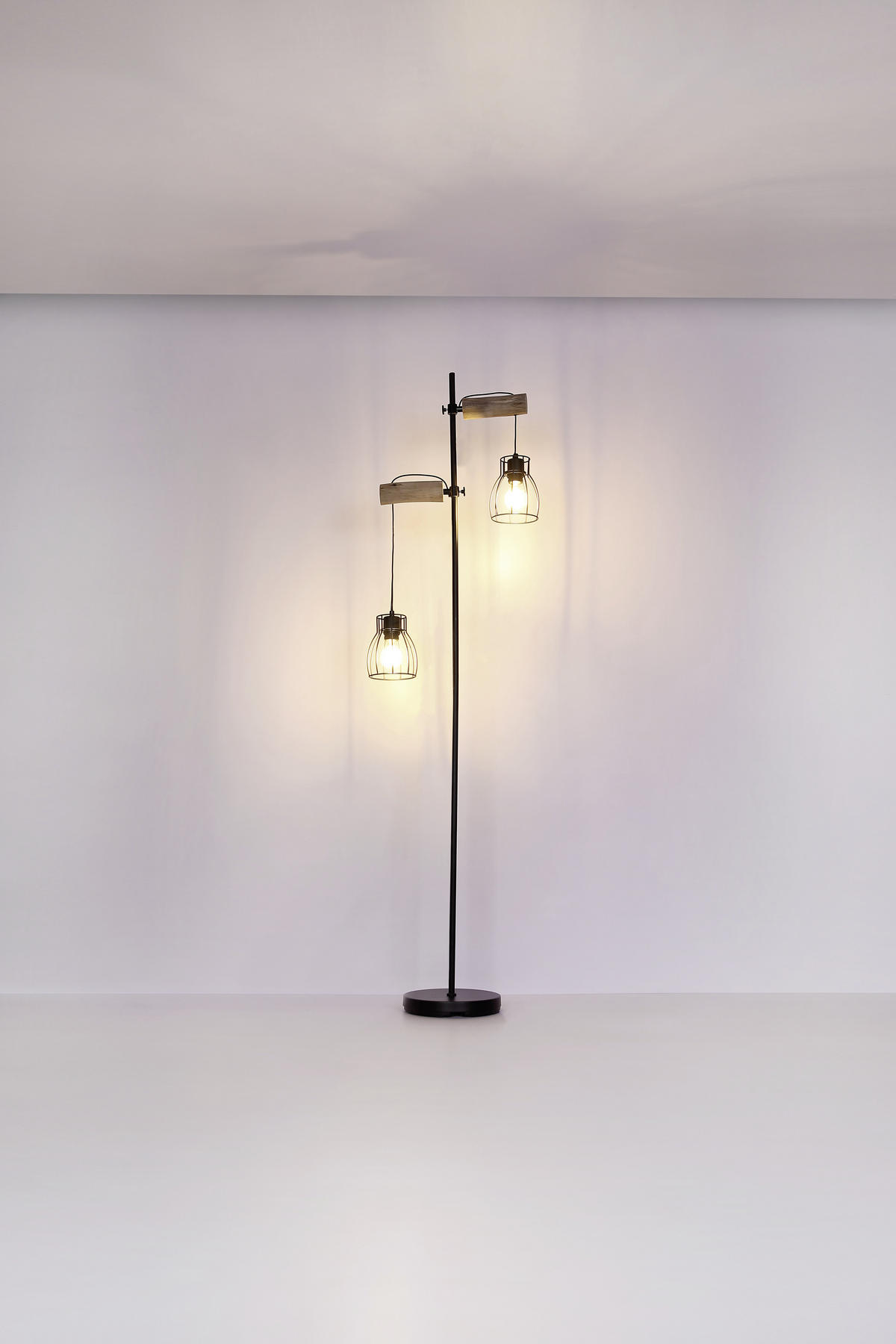 STOJACIA LAMPA, 47/168 cm  - čierna/prírodná farba, Design, kov/drevo (47/168cm)