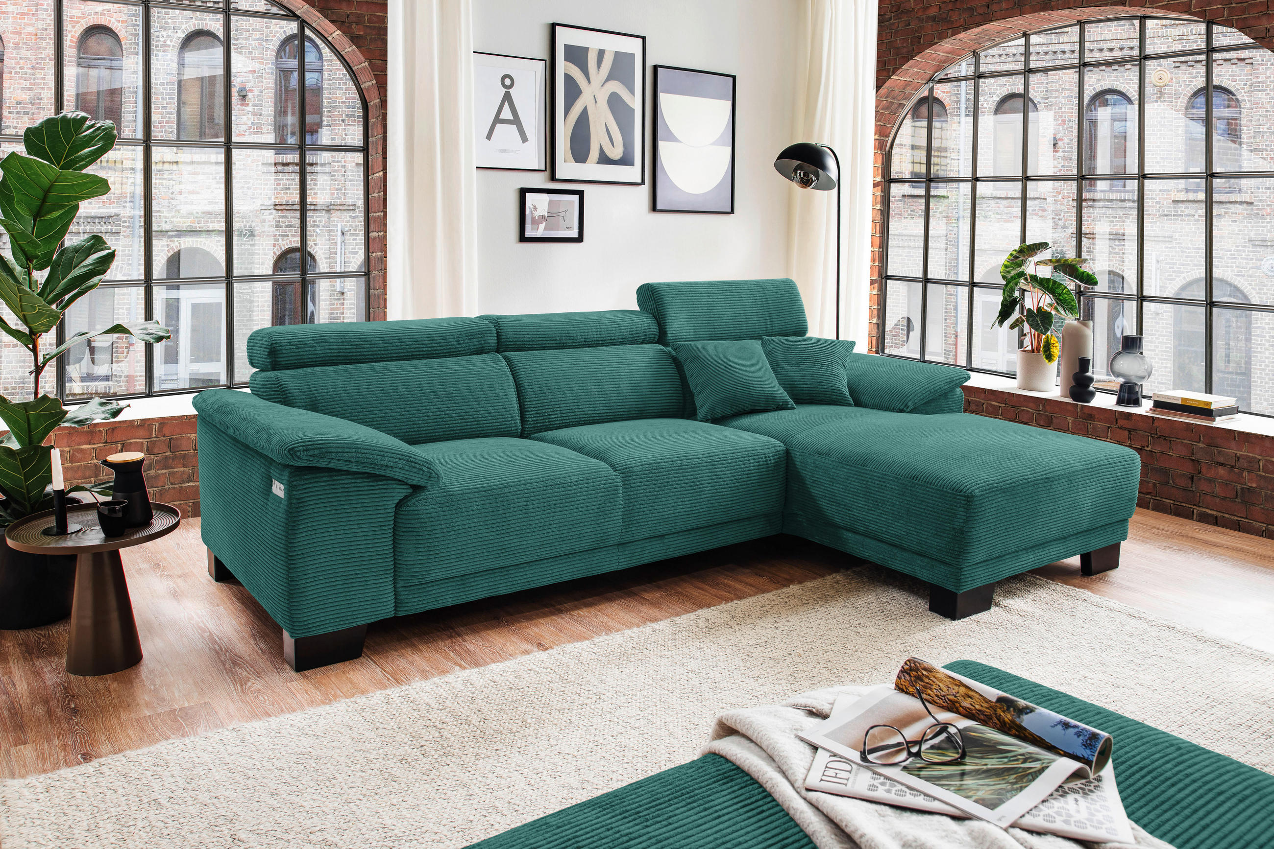 ECKSOFA in Cord Waldgrün  - Waldgrün/Schwarz, Design, Holz/Textil (270/174cm) - Pure Home Lifestyle