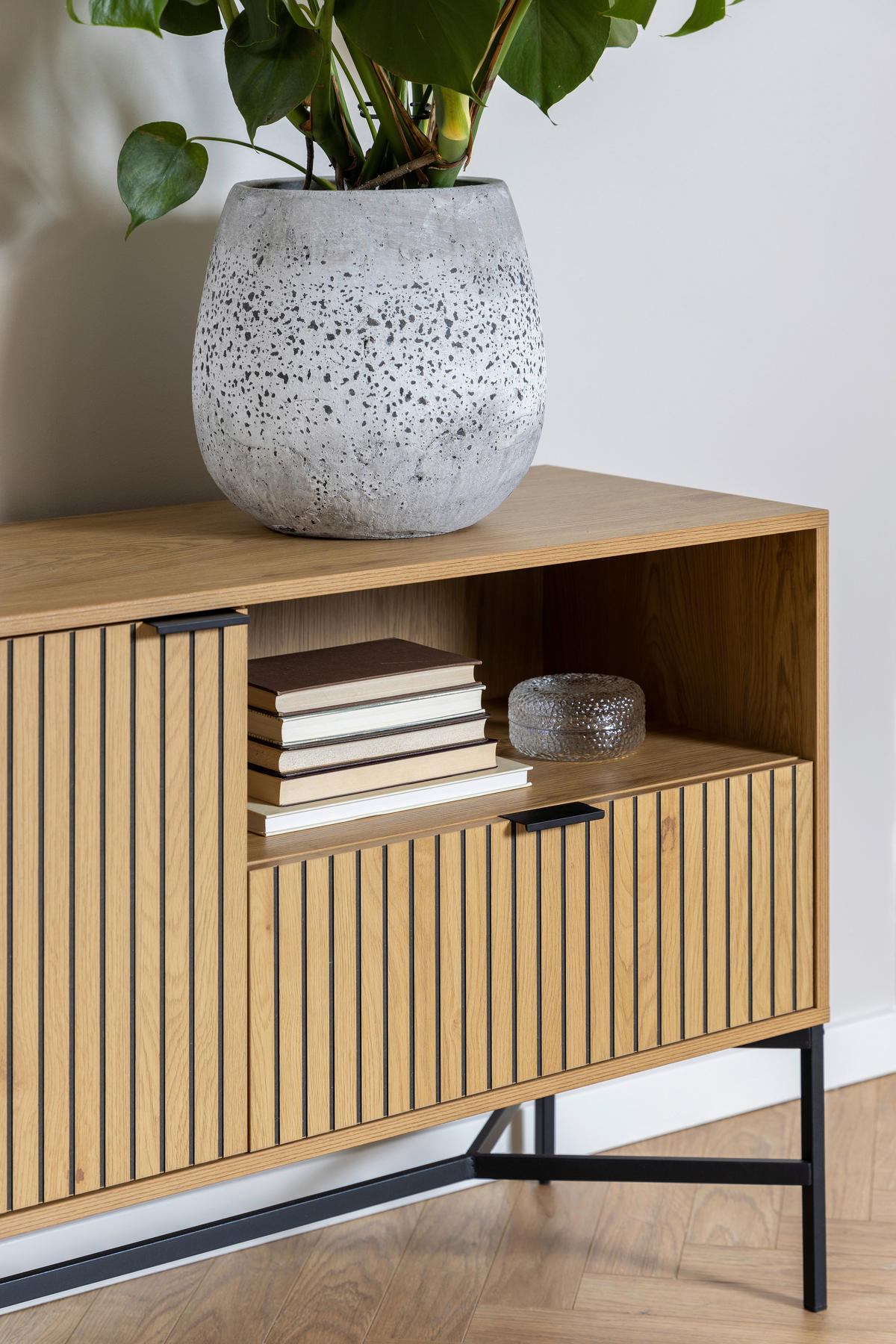 SIDEBOARD 180/70/40 cm  in Eichefarben  - Eichefarben/Schwarz, Design, Holzwerkstoff/Metall (180/70/40cm) - Livetastic