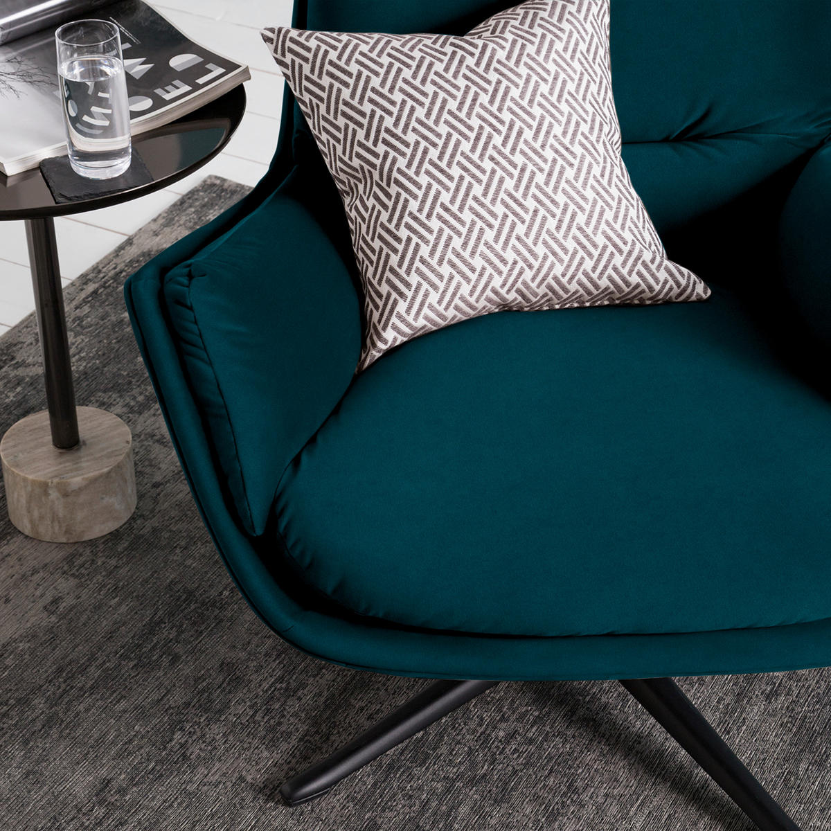 SESSEL in Samt Petrol  - Petrol/Schwarz, Design, Textil/Metall (83/94/97cm) - home24