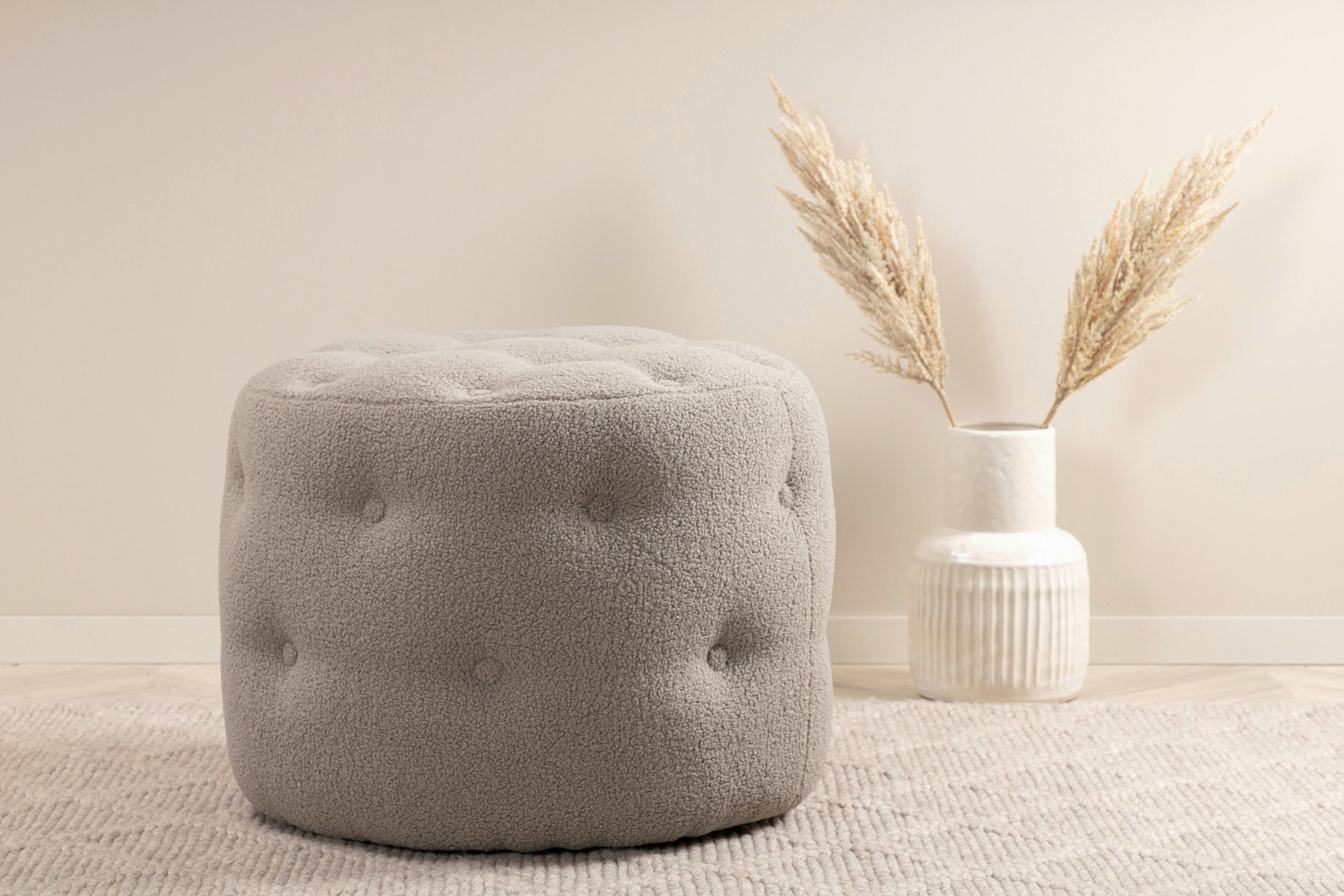 POUF in Greige Textil Greige  - Greige, Design, Textil (55/44/55cm) - Livetastic