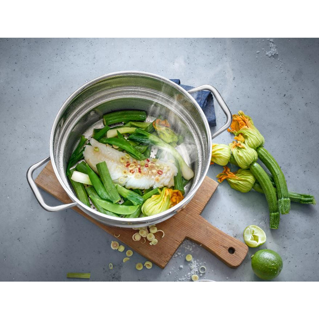 Thumbnail - WMF Dampfeinsatz, Edelstahl, Metall, rund, backofengeeignet, hitzebeständig, rostfrei, gelocht, Kochen, Küchenhelfer