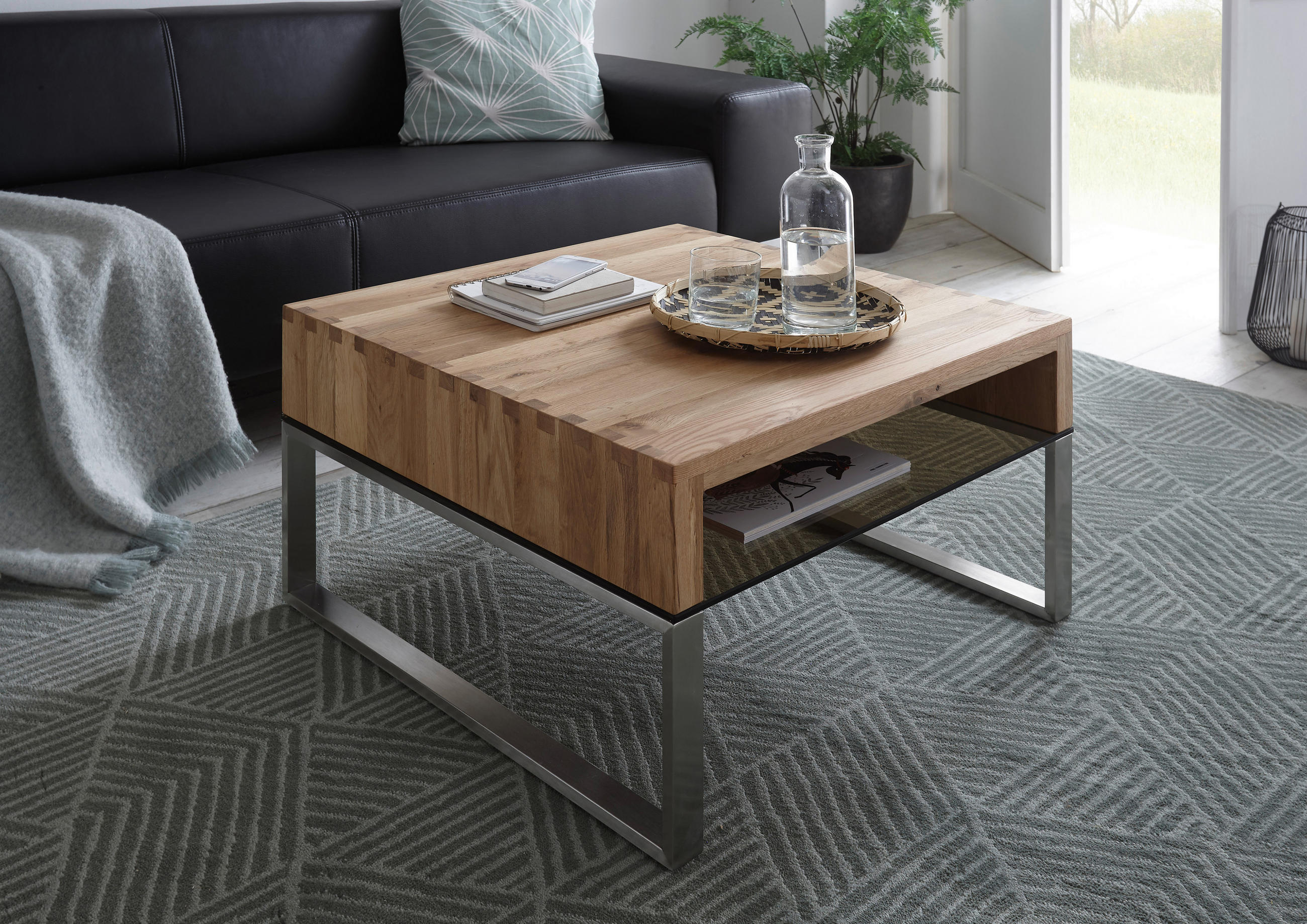 COUCHTISCH in Holz, Metall, Glas 70/70/39 cm  - Edelstahlfarben/Eichefarben, Design, Glas/Holz (70/70/39cm) - Novel