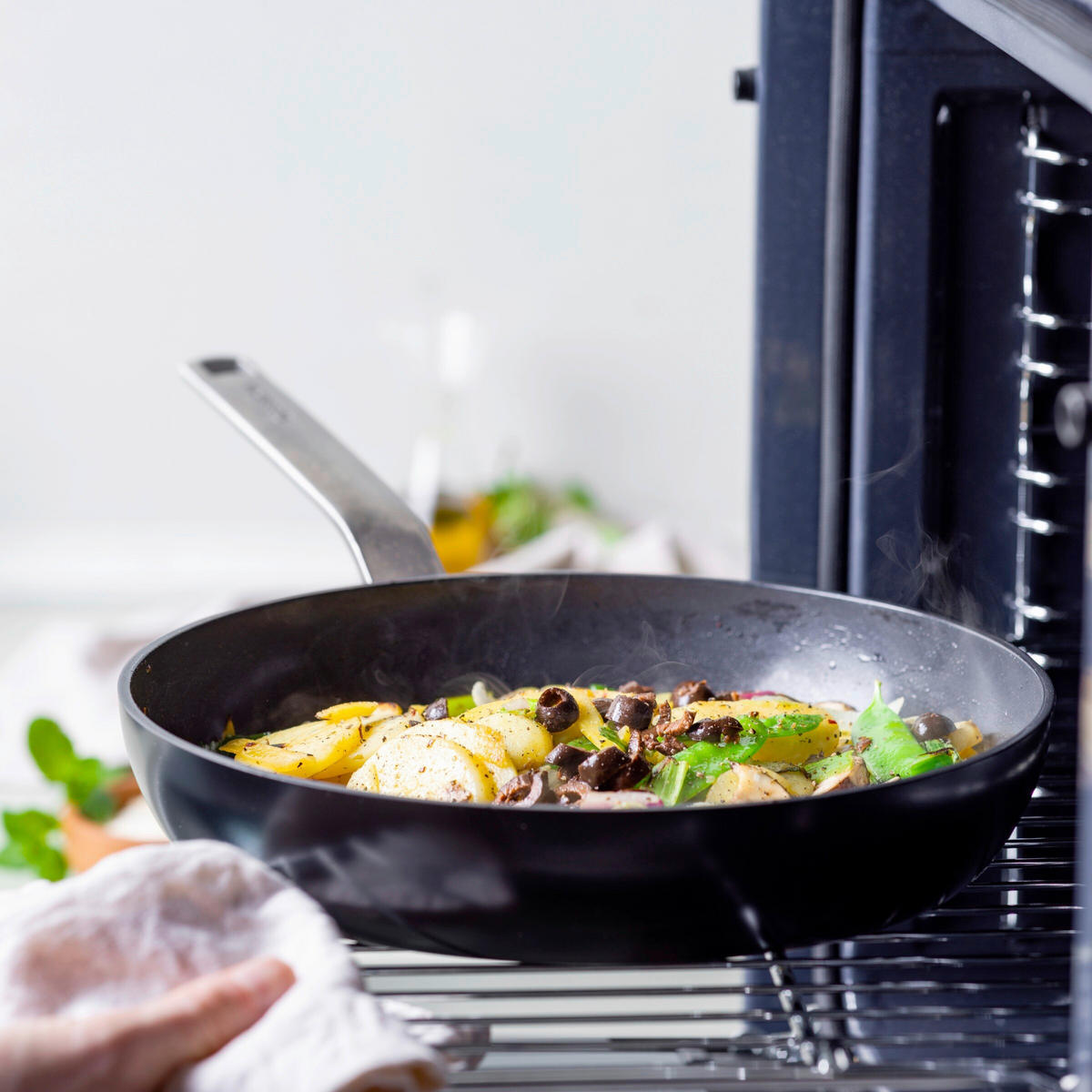 PFANNENSET Evolution Aluminium, Edelstahl 2-teilig  - Edelstahlfarben/Schwarz, Basics, Metall (20 + 28cm) - GreenPan