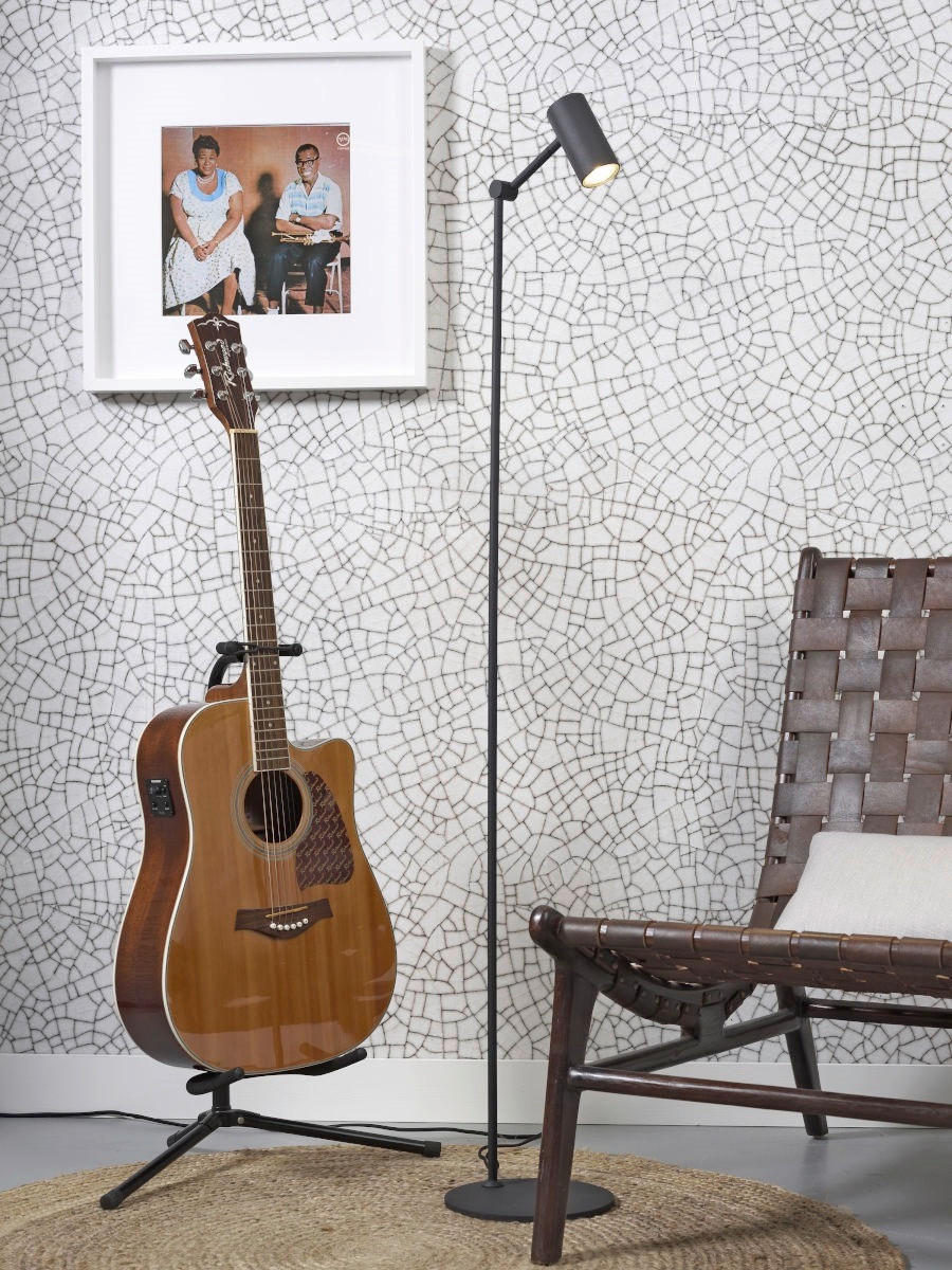 STOJACÍ LAMPA, 134 cm - černá, Basics, kov (134cm) - It's about Romi