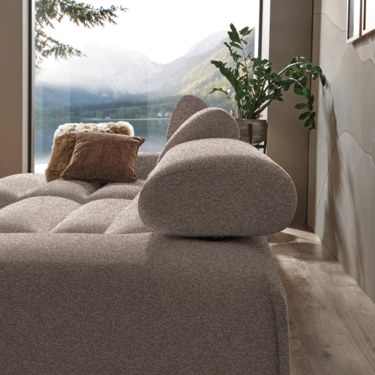 ECKSOFA  in Velours Hellbraun  150/329 cm  - Hellbraun, Natur, Holz/Textil (150/329cm) - Lomoco