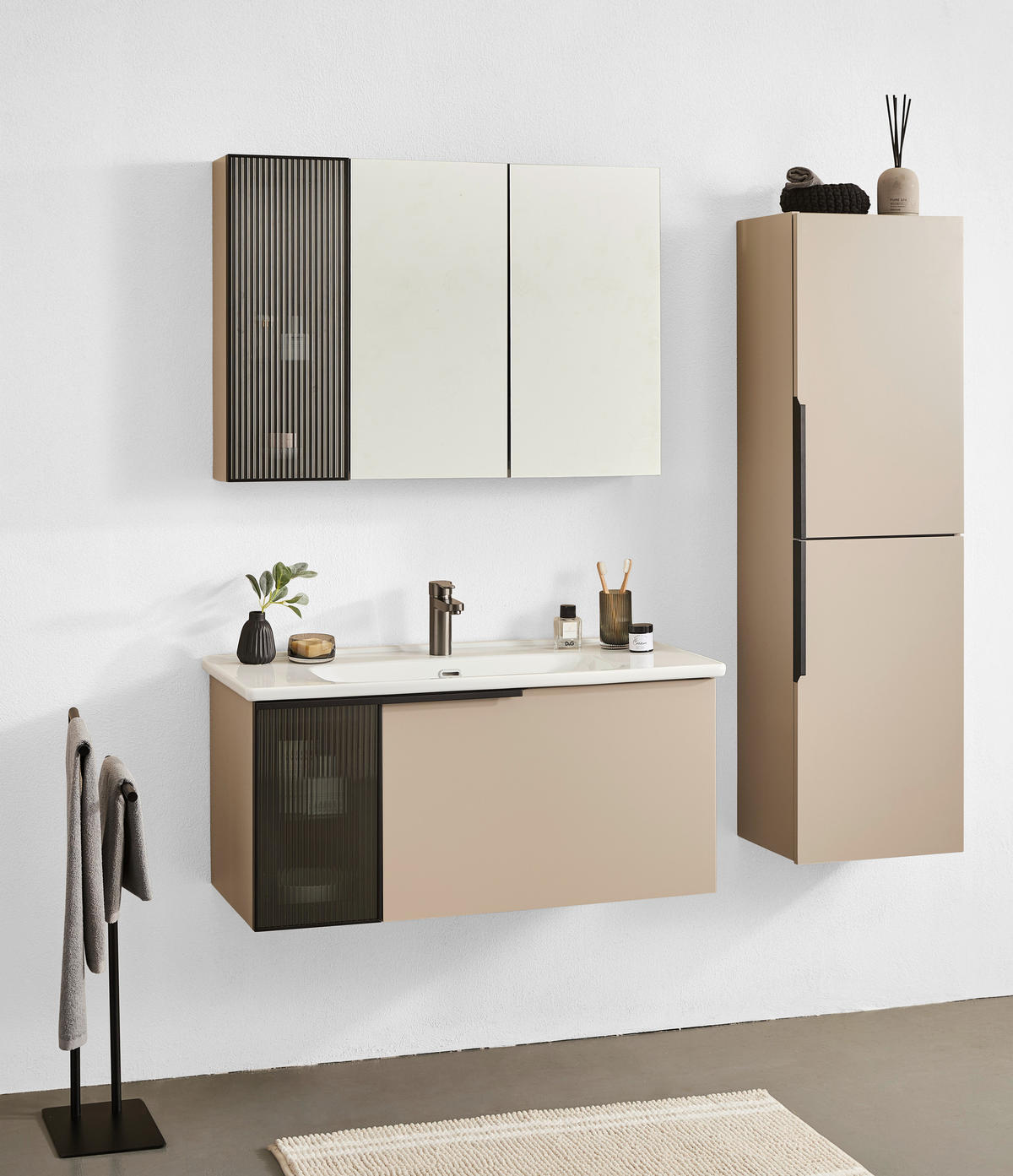 BADEZIMMER 3-teilig  in  - Weiß Hochglanz/Beige, MODERN, Glas/Keramik (100/114/45cm) - MID.YOU