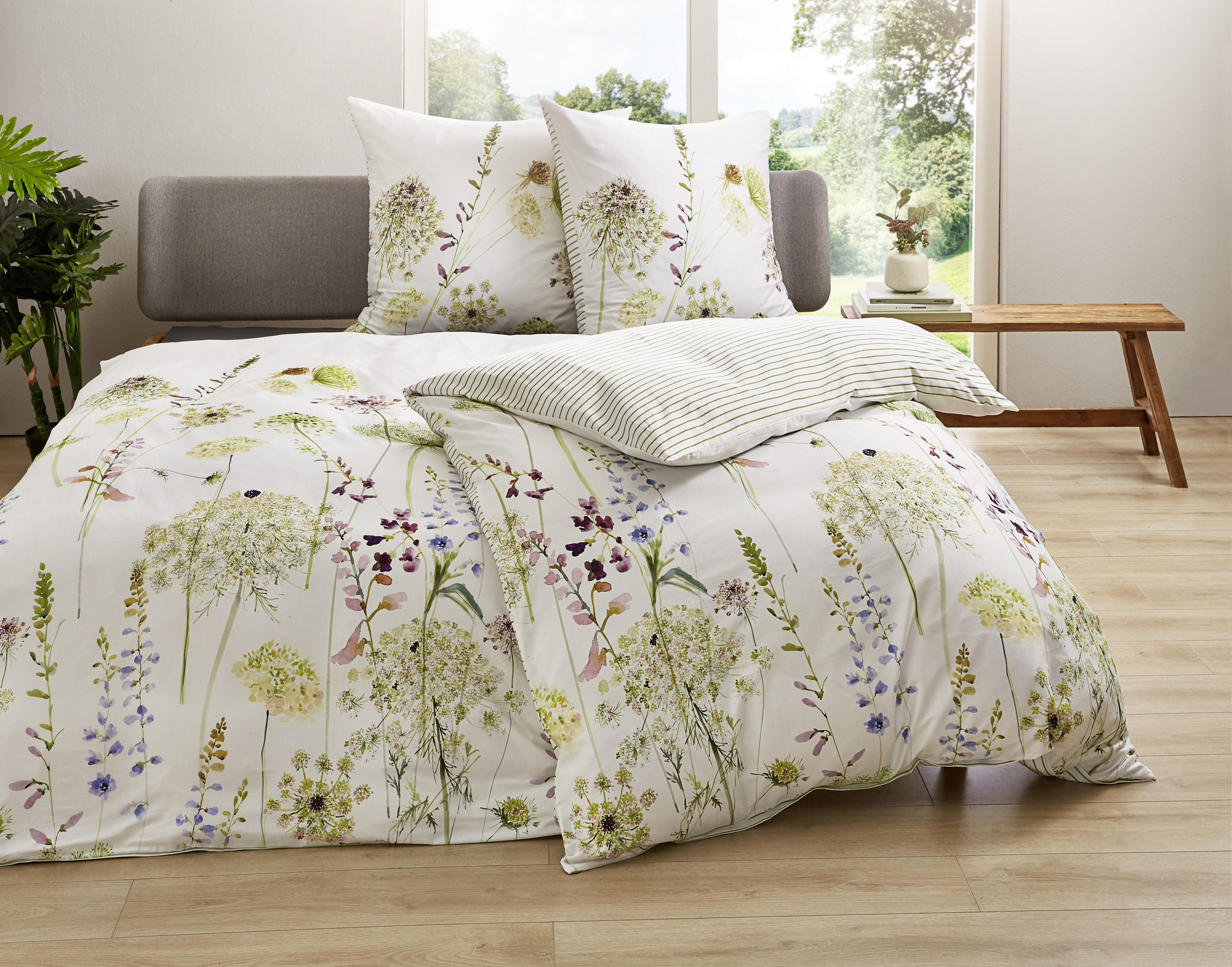 WENDEBETTWÄSCHE Meadow Makosatin 155/220 cm  - Multicolor, LIFESTYLE, Textil (155/220cm) - Estella
