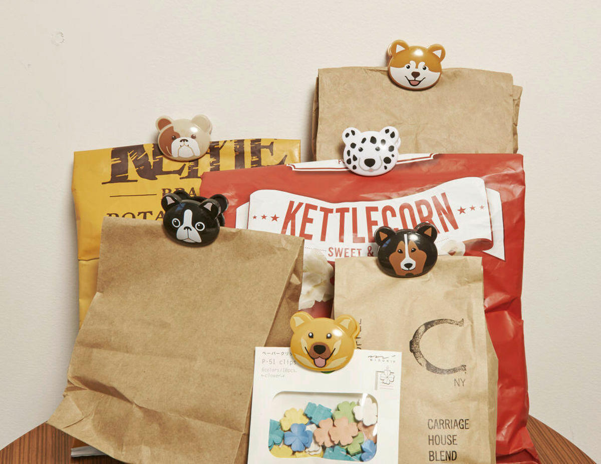 SPONY NA UZATVÁRANIE - viacfarebná, Basics, plast (3/19/10cm) - Kikkerland