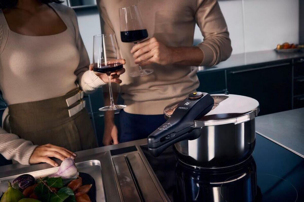 SADA TLAKOVÝCH HRNCOV  - Basics - WMF