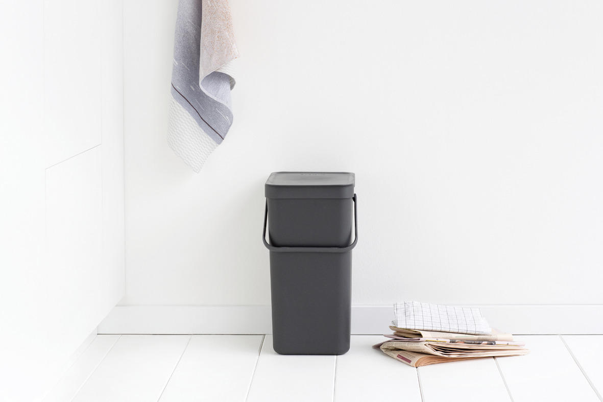 ABFALLEIMER SORT & GO 16 L  - Dunkelgrau, Basics, Kunststoff (22/40.1/27.9cm) - Brabantia