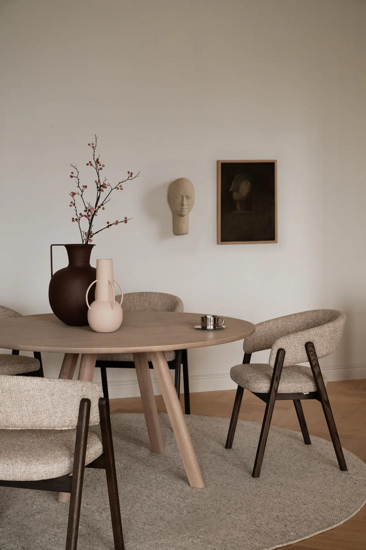 MATBORD i trä 140/140/75 cm   - sandfärgad, Klassisk, trä (140/140/75cm) - Rowico