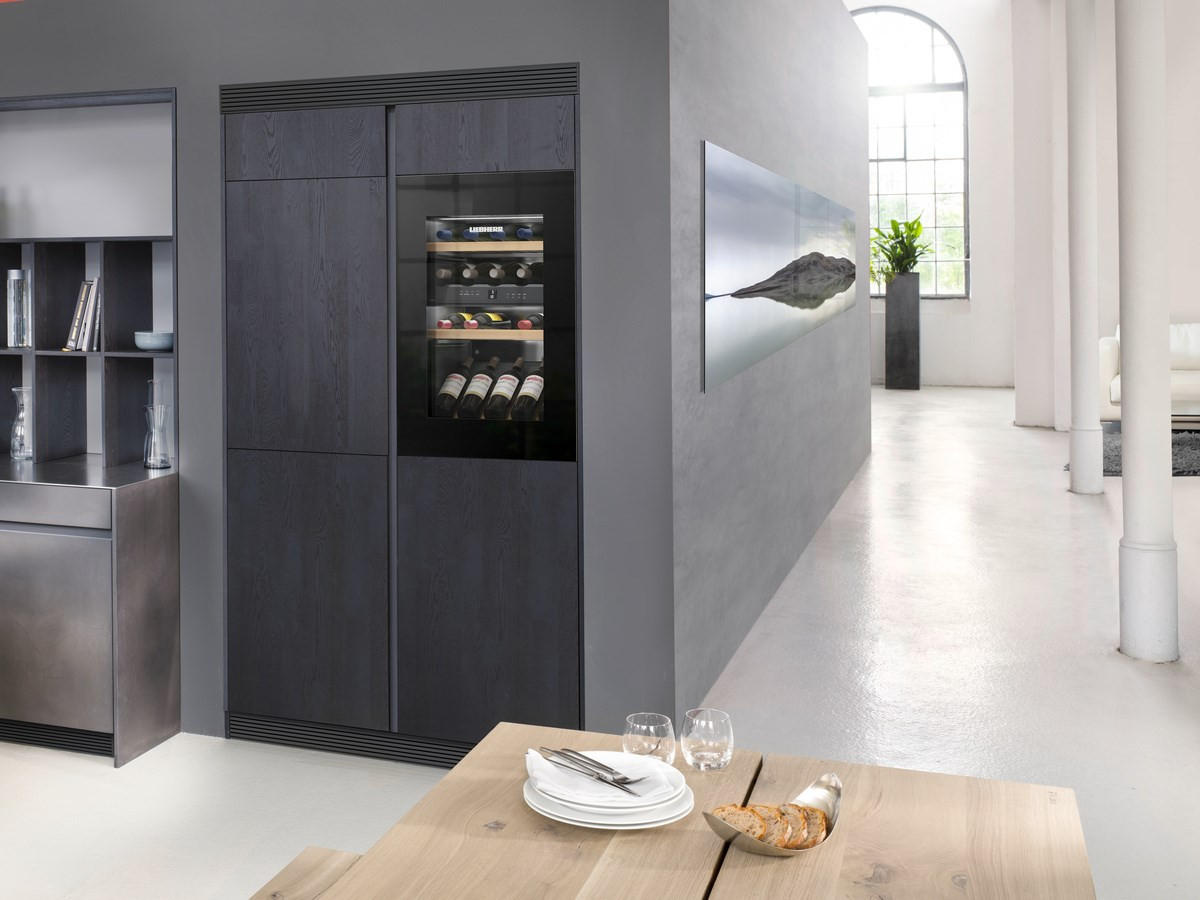 WEINKÜHLSCHRANK EWTGB1683-26  - Schwarz, Basics, Glas/Metall (59,5/90,6/57,2cm) - Liebherr