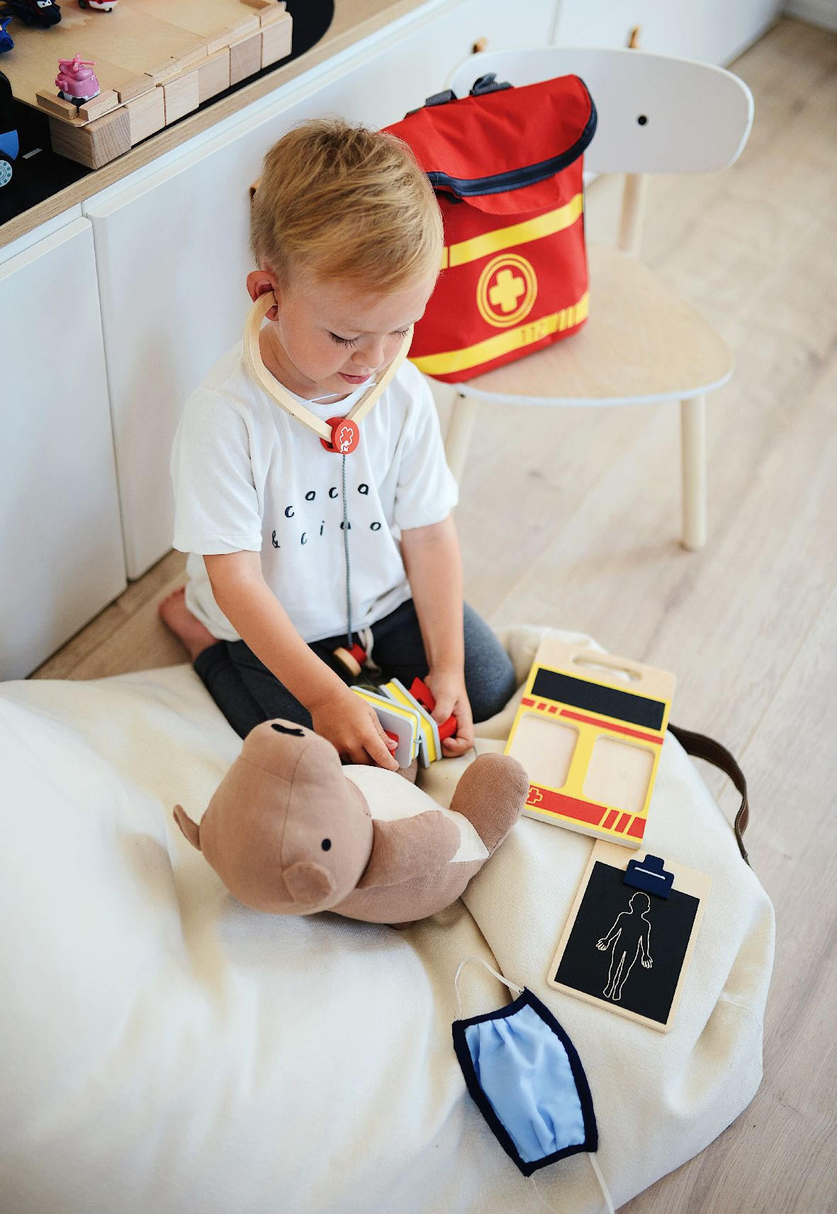 KINDER-ARZTKOFFER - Multicolor, Basics, Holz/Textil (25/33/16cm) - small foot