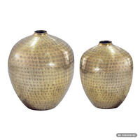 DEKOVASE  - Goldfarben, Design, Metall (25/31/25cm) - Livetastic