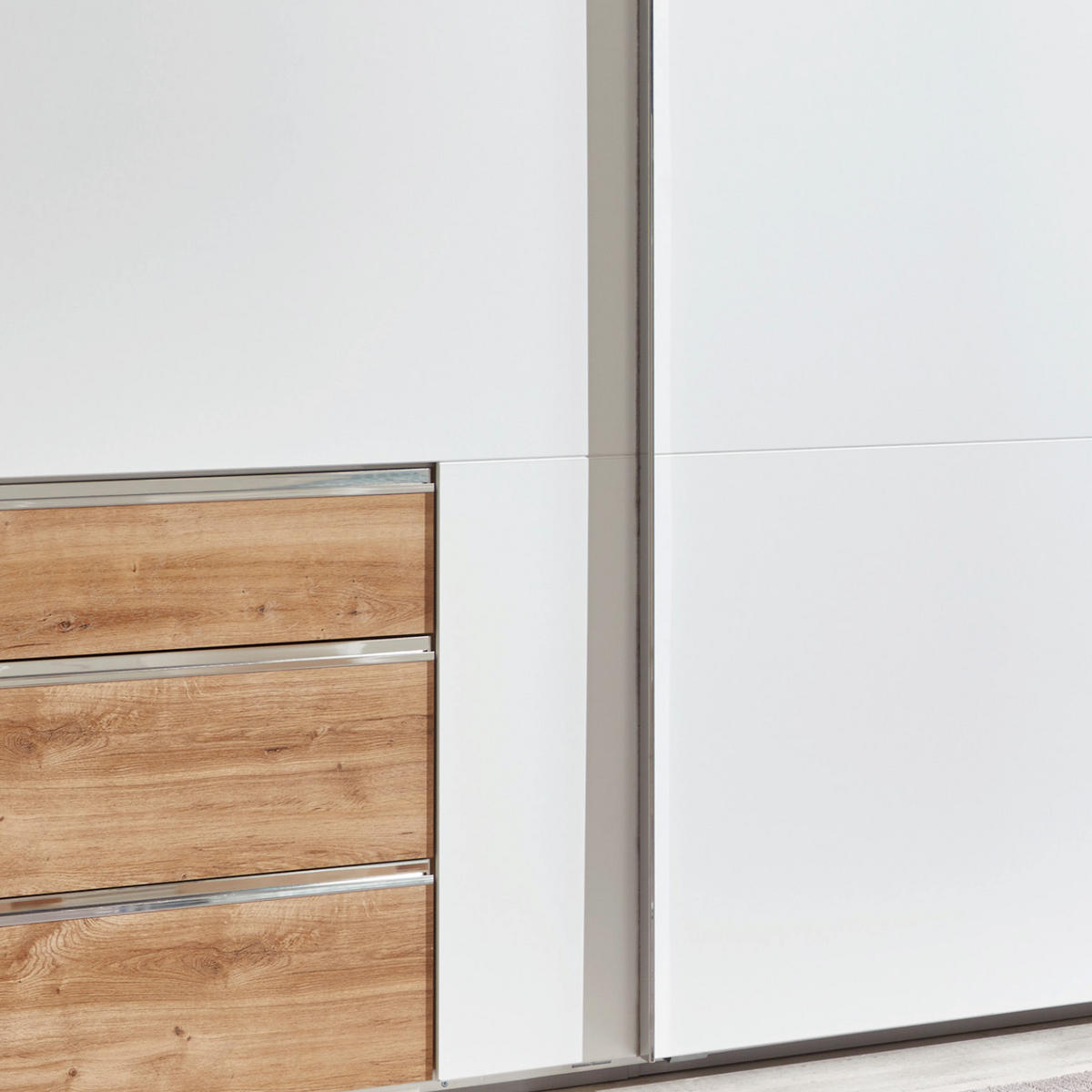SCHWEBETÜRENSCHRANK in Weiss, Eichefarben  - Chromfarben/Weiss, Modern, Holzwerkstoff/Metall (250/216/65cm) - MID.YOU