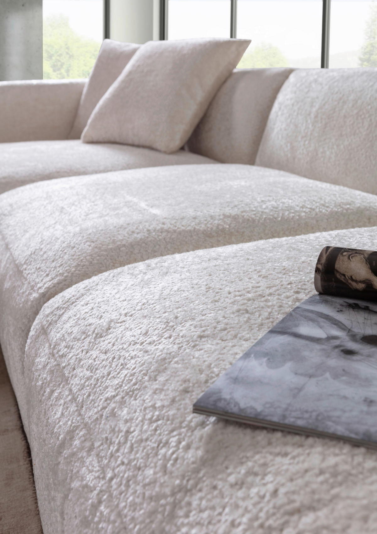 ECKSOFA Creme Chenille  - Creme/Schwarz, MODERN, Kunststoff/Textil (178/323cm) - Carryhome