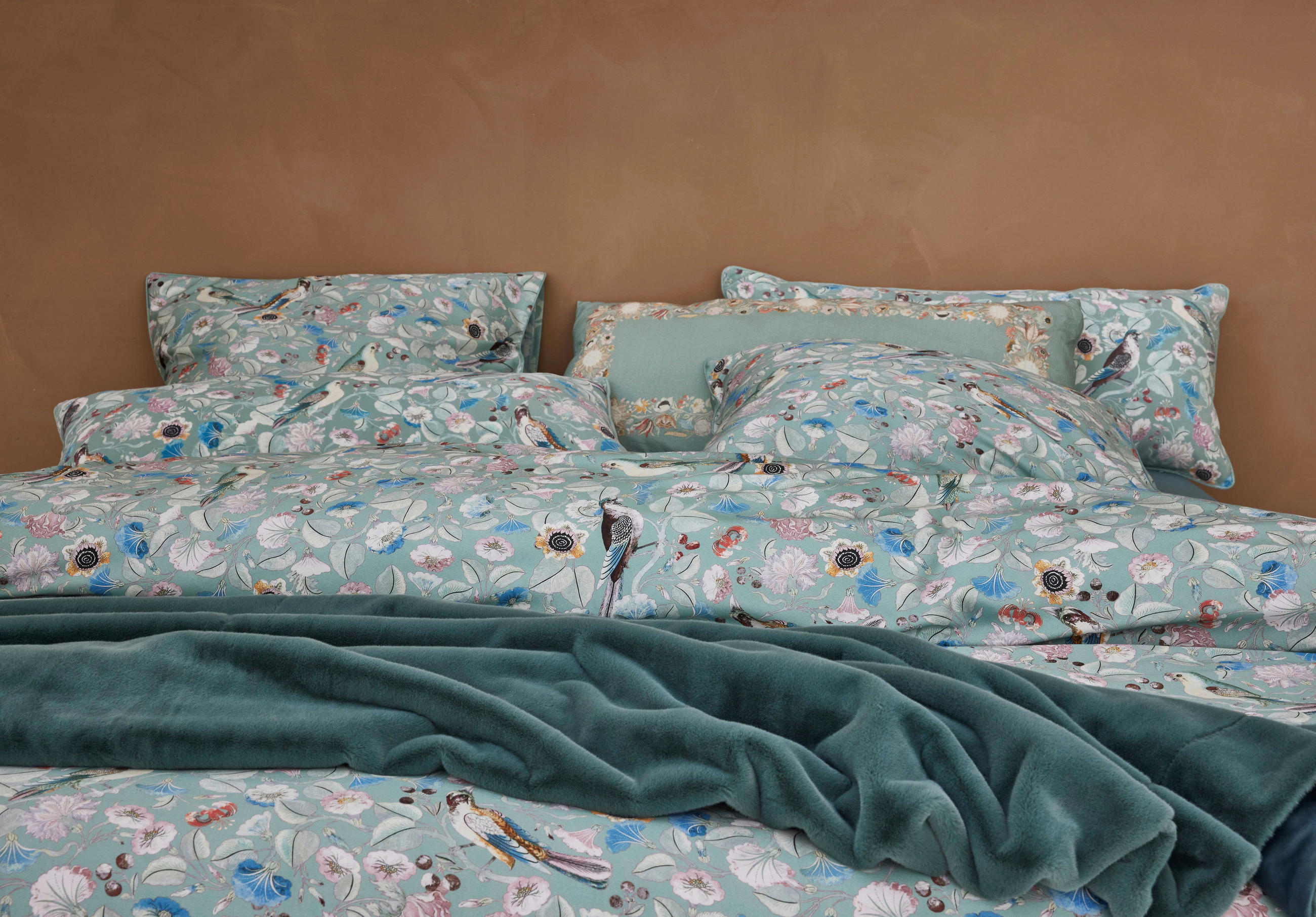 BETTWÄSCHE Aleste Satin 155/220 cm  - Grün, KONVENTIONELL, Textil (155/220cm) - Essenza