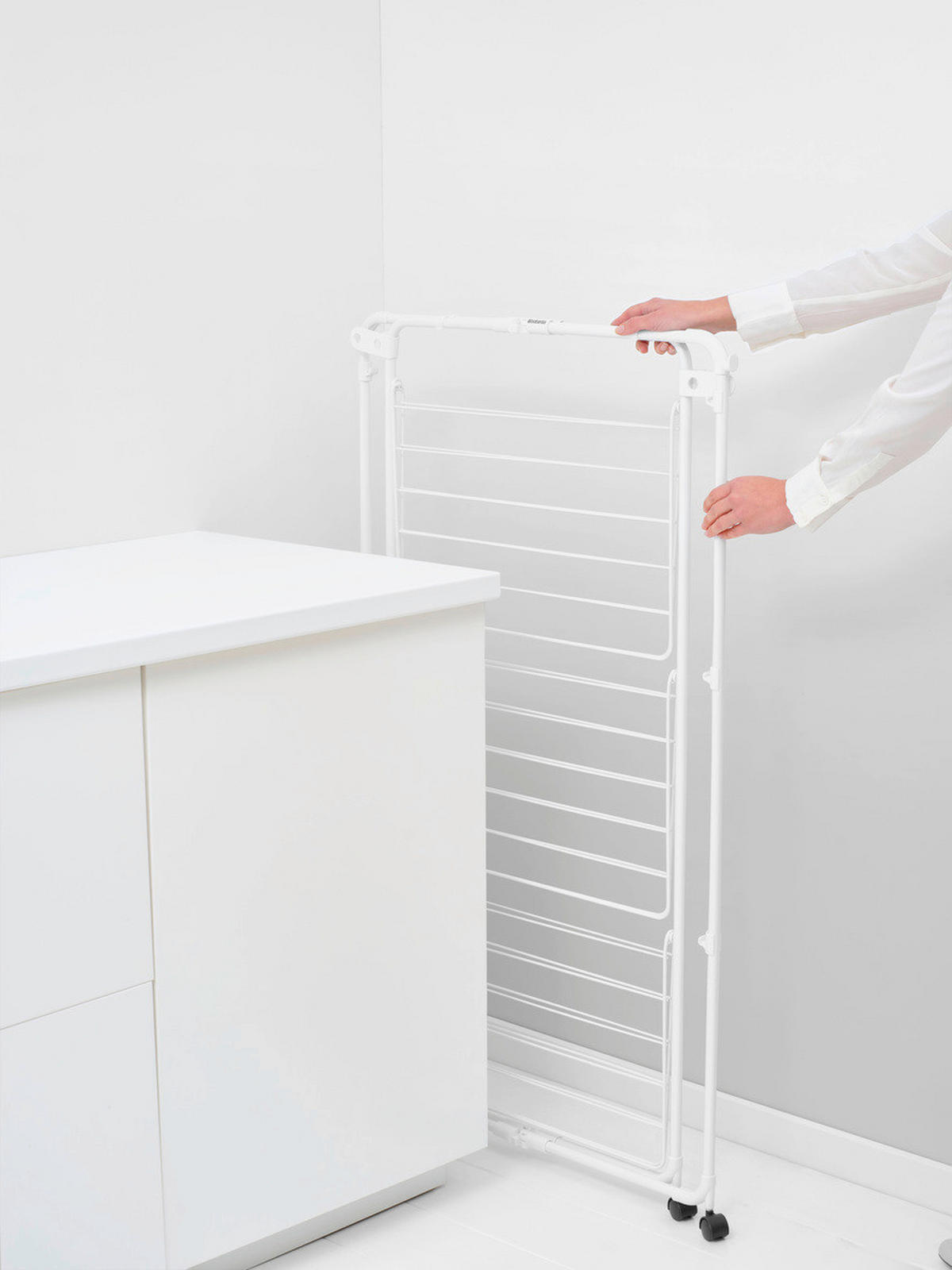 VERTIKALNA SUŠILICA ZA VEŠ - bela, Osnovno, metal (76,2/73,7/125,6cm) - Brabantia