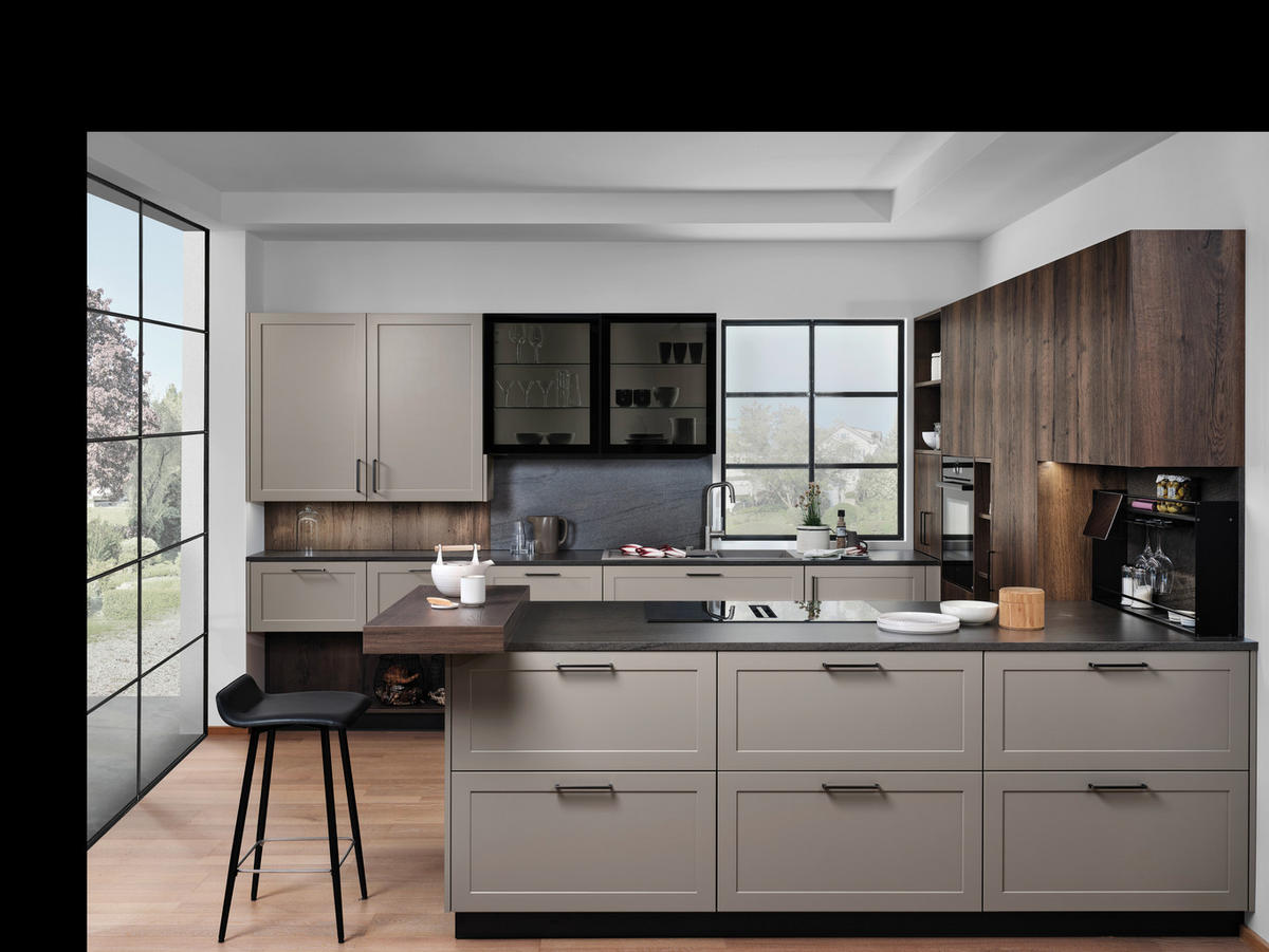 EINBAUKÜCHE   - Fango, Basics, Holzwerkstoff - EWE