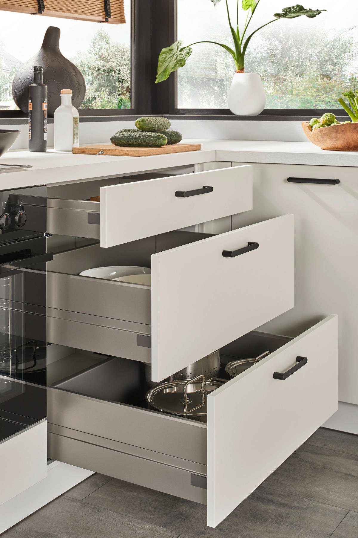 EINBAUKÜCHE   - Weiß, Design, Holzwerkstoff - Dieter Knoll
