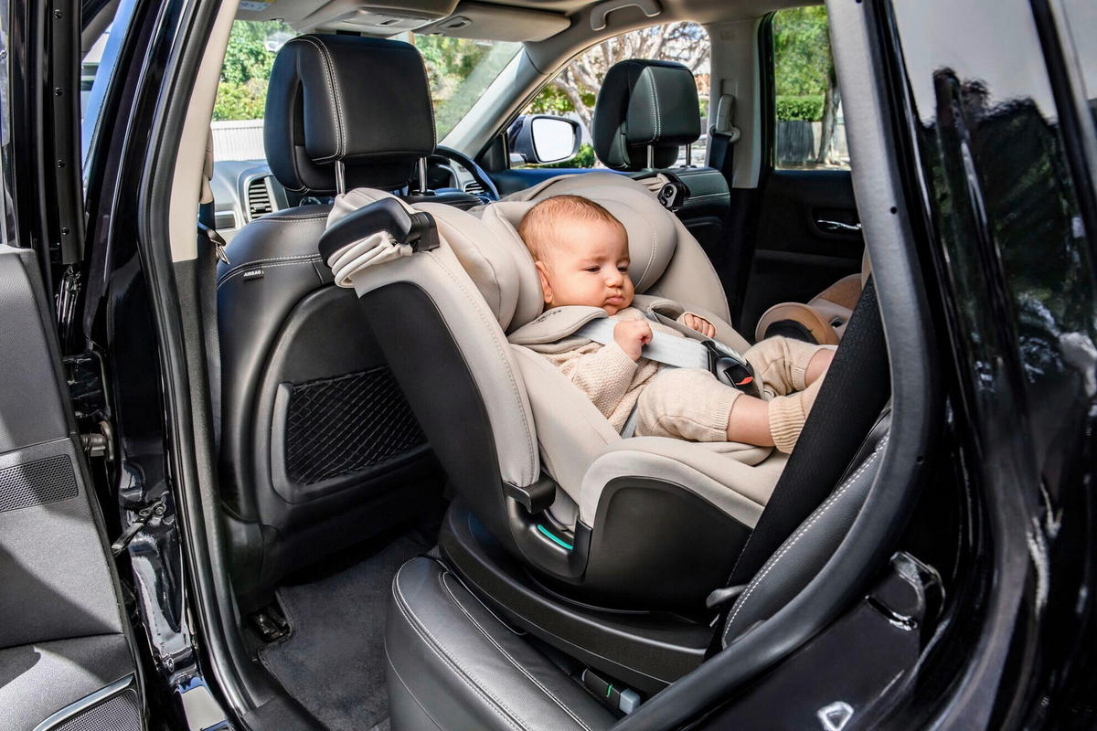 REBOARDER-KINDERSITZ SWIVEL-GROW MAX AIR Chocolate  - Dunkelbraun, Basics, Kunststoff/Textil (44/57/56cm) - Britax Römer