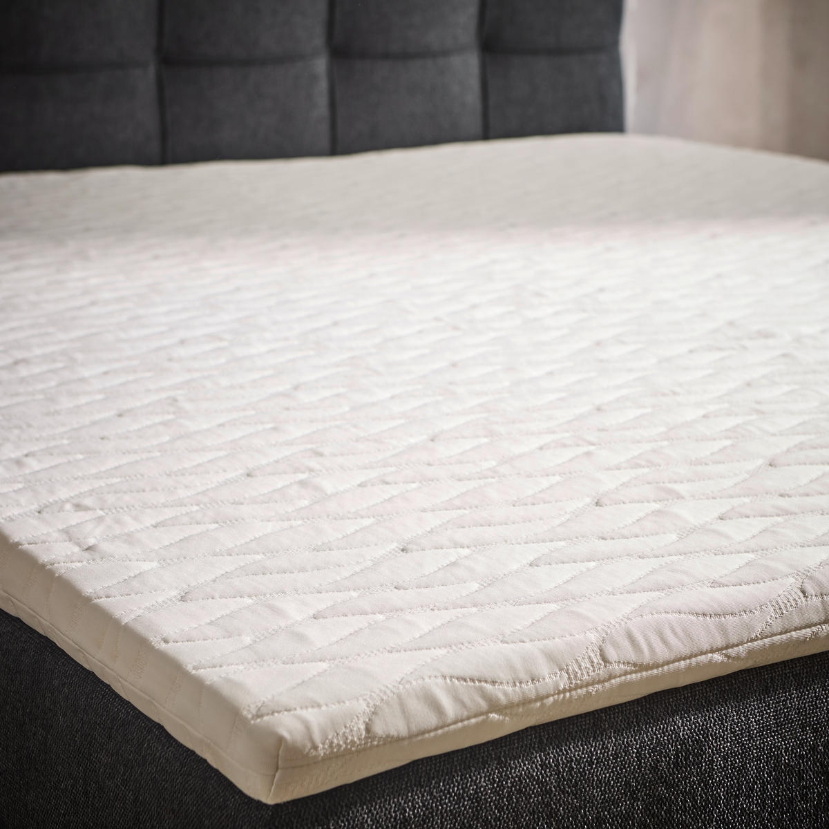 AMERICKÁ POSTEL, 180/200 cm, tmavě šedá - černá/tmavě šedá, Konvenční, textil/plast (180/200cm) - Boxxx