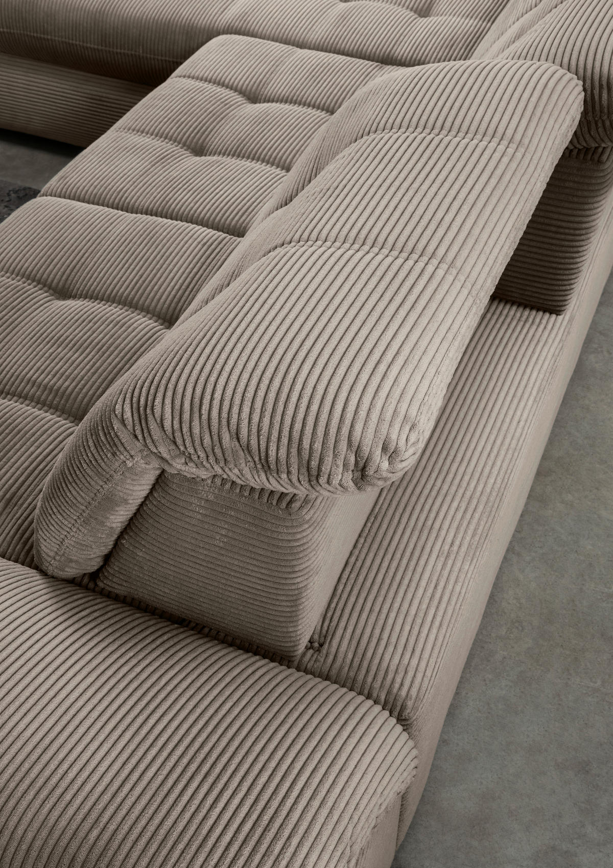 ECKSCHLAFSOFA  mit seitenverkehrt erhältlich, Rücken echt, Armteil links, Armteil rechts Cord Graubraun  - Graubraun/Schwarz, MODERN, Textil/Metall (189/273cm) - Livetastic