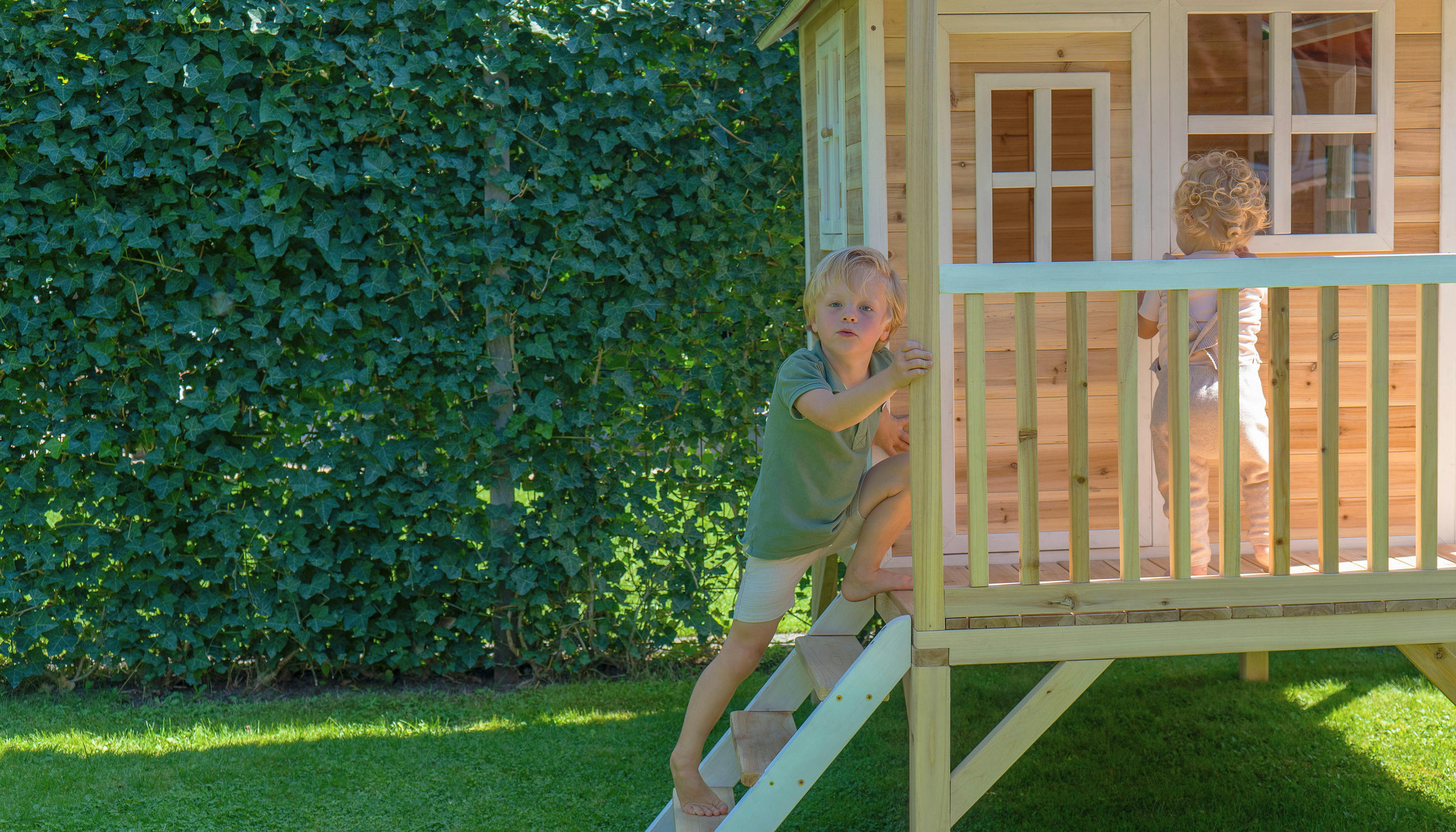 SPIELHAUS EXIT LOFT 300  - Rot/Naturfarben, KONVENTIONELL, Holz (369/190/215cm) - EXIT Toys