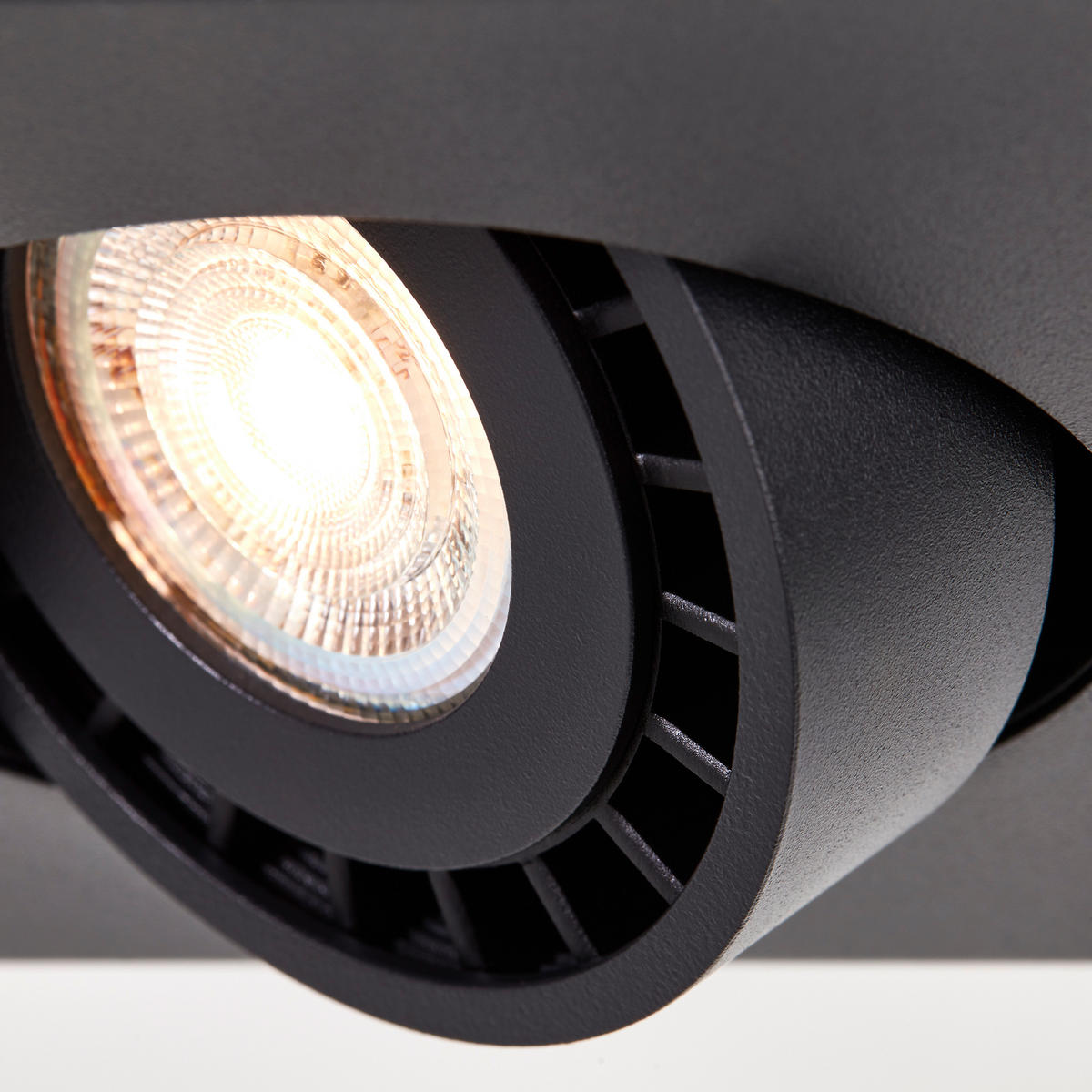 LED-DECKENLEUCHTE 20/9/15 cm   - Schwarz, KONVENTIONELL, Metall (20/9/15cm) - Brilliant