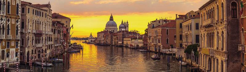 Acrylglasbild Stadte Jetzt Nur Online Xxxlutz