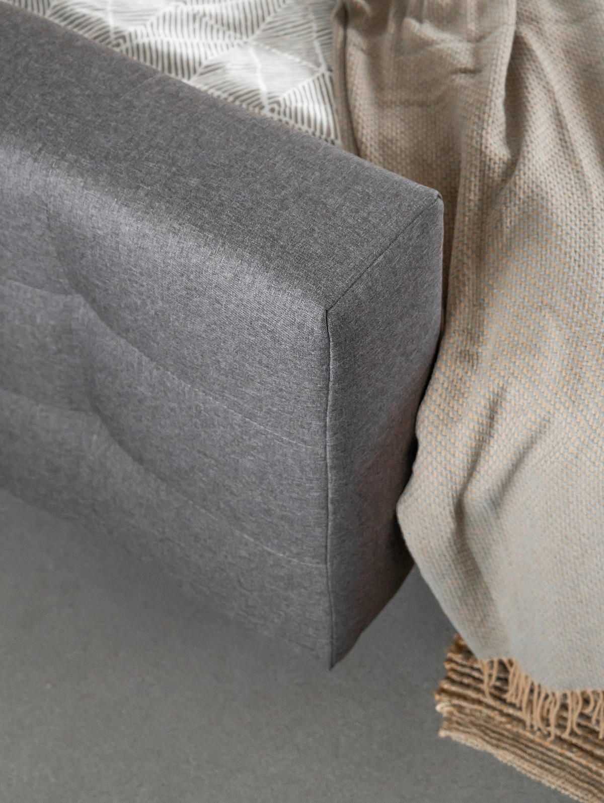SCHLAFSOFA in Webstoff Grau  - Buchefarben/Grau, Design, Holz/Textil (230/93/92cm) - MID.YOU