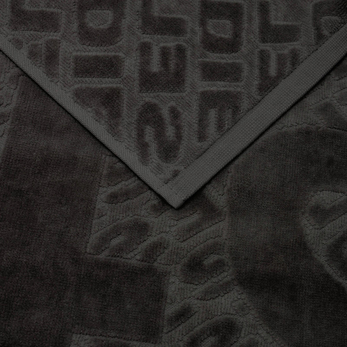 BADETUCH 3D LOGO Schwarz 100/150 cm  - Schwarz, Basics, Textil (100/150cm) - Diesel