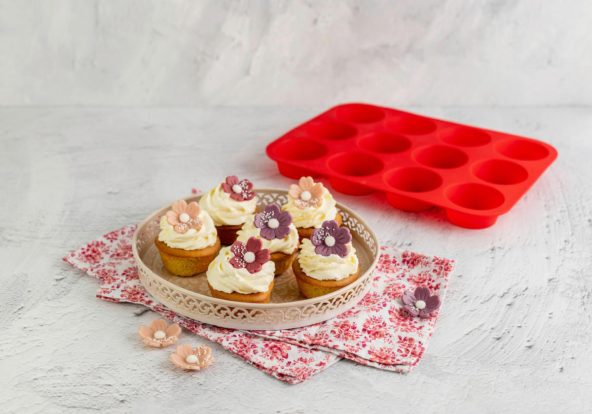 MUFFINFORM - Rot, Basics, Kunststoff (32,5cm) - Dr.Oetker