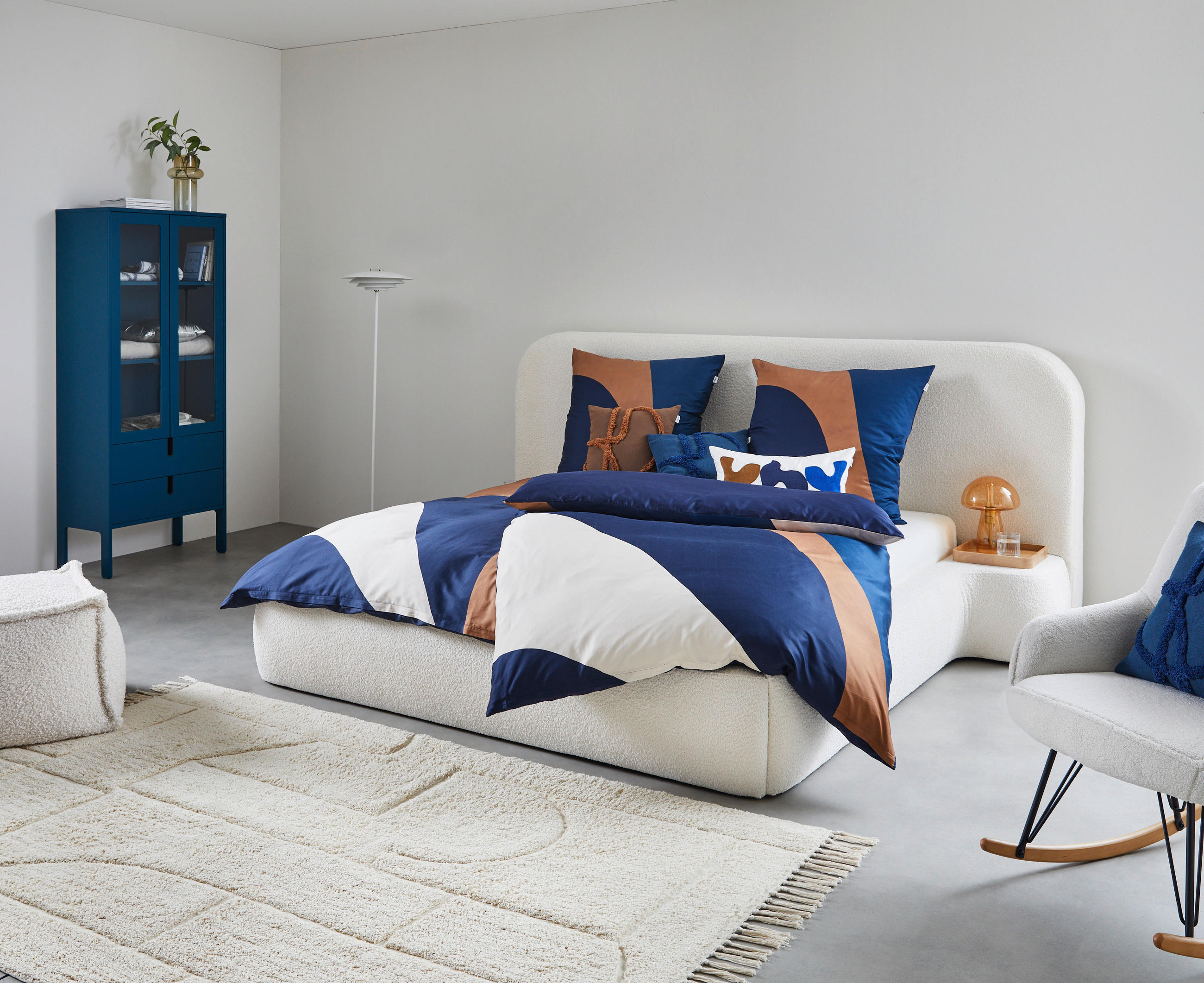 Polsterbett mit Lattenrost 180x200 cm Genesis Weiß