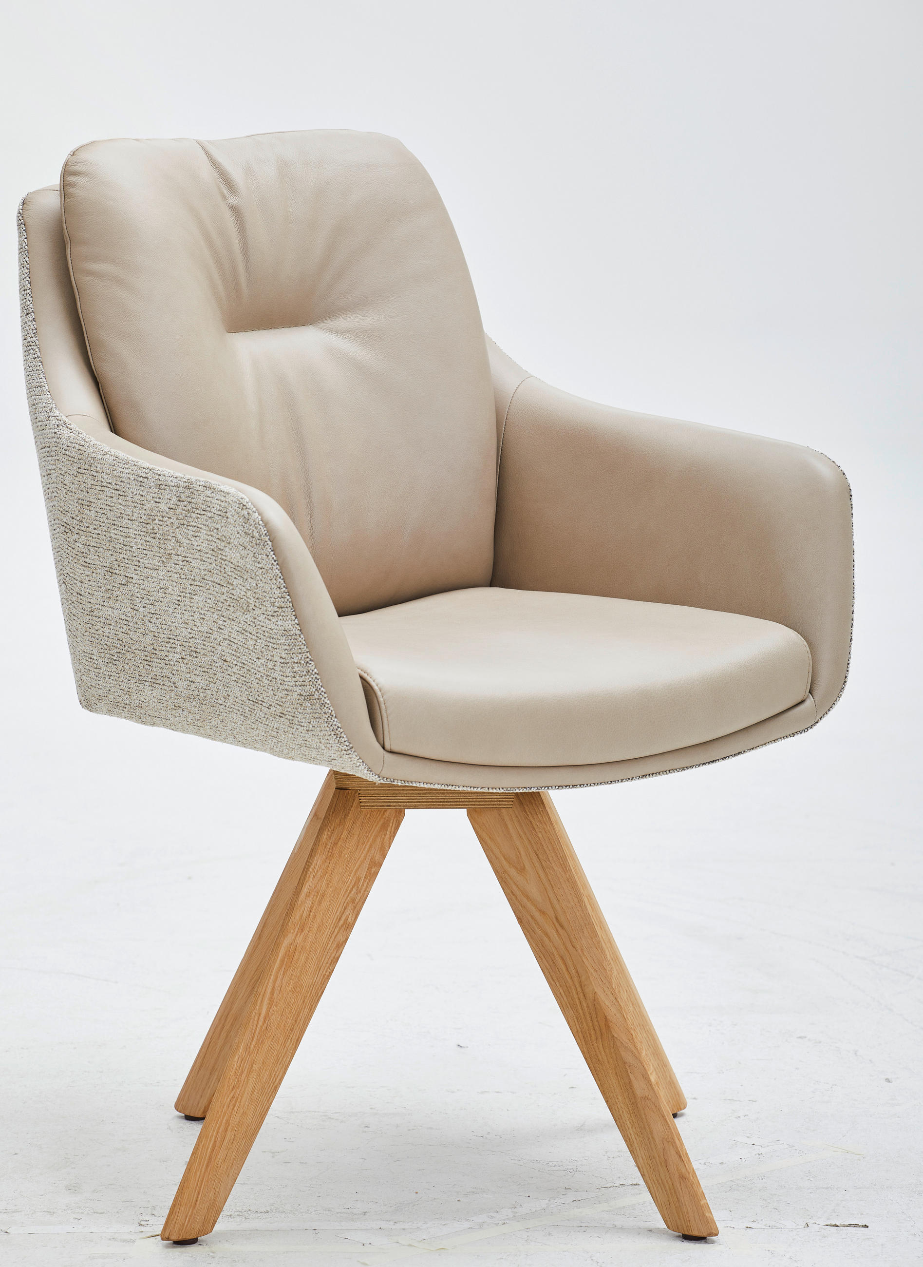 ARMLEHNSTUHL  in Webstoff Kombination Echtleder/Stoff pigmentiert  - Wildeiche/Beige, Design, Leder/Holz (62/90/65cm) - Waldwelt
