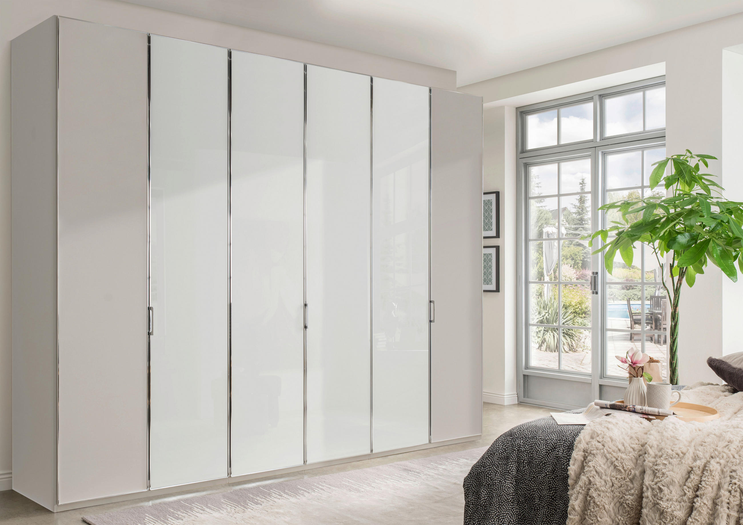 DREHTÜRENSCHRANK 300/216/58 cm 6-türig Grau, Weiß  - Chromfarben/Weiß, Design, Glas/Holzwerkstoff (300/216/58cm) - Novel