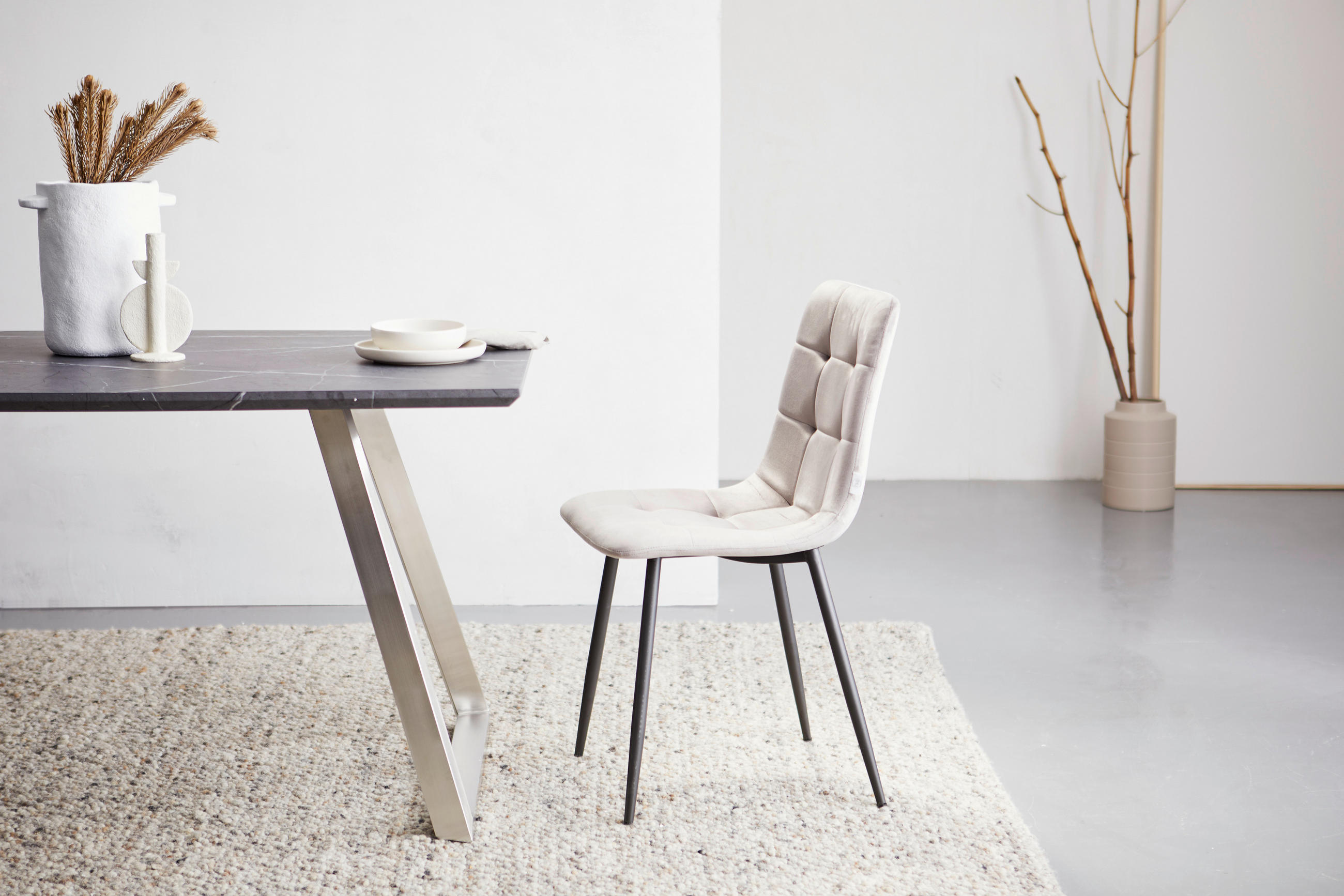 Thumbnail - P & B Stuhl, Grau, Metall, Textil, Rundrohr, 44x87x54 cm, Esszimmer, Stühle, Esszimmerstühle, Vierfußstühle