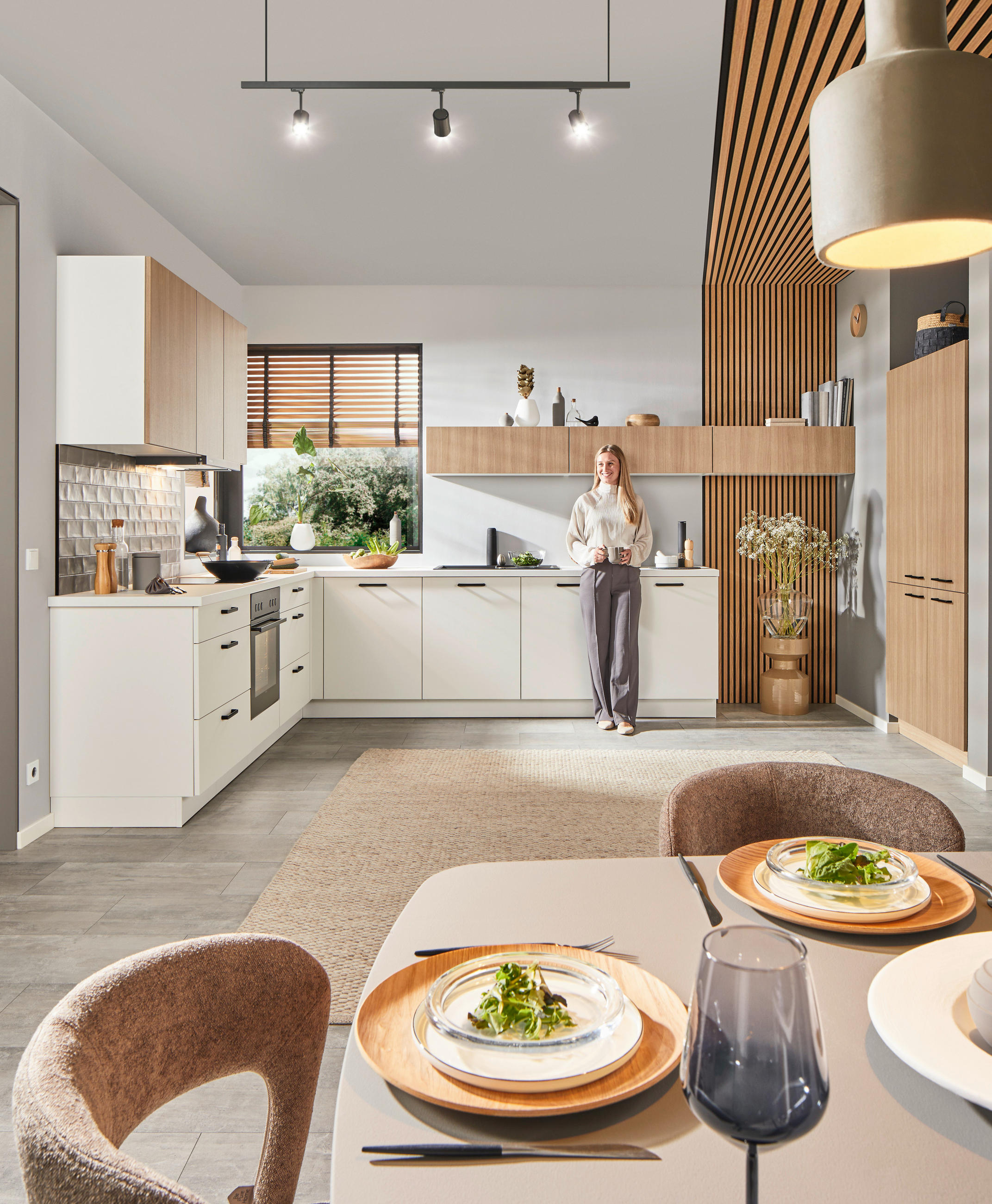 EINBAUKÜCHE   - Weiß, Design, Holzwerkstoff - Dieter Knoll