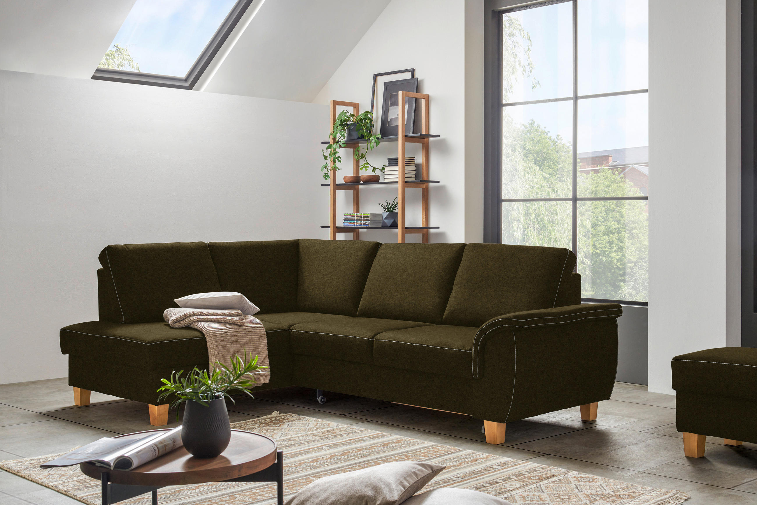 ECKSOFA in Flachgewebe Olivgrün  - Eichefarben/Olivgrün, Design, Holz/Textil (185/253cm) - Cantus