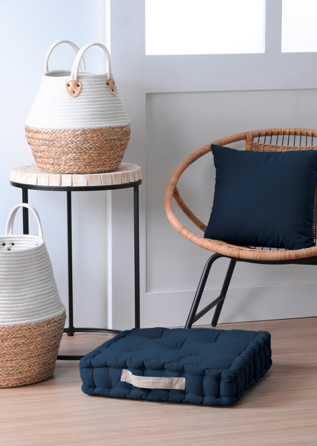 OKRASNA BLAZINA  MARIS   50/50 cm          - temno modra, Konvencionalno, tekstil (50/50cm)