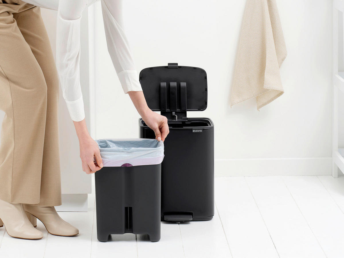 KOŠ S NOŽNOM PAPUČICOM  12 l  Bo  - crna/antracit, Design, metal/plastika (29/36,5/25,5cm) - Brabantia