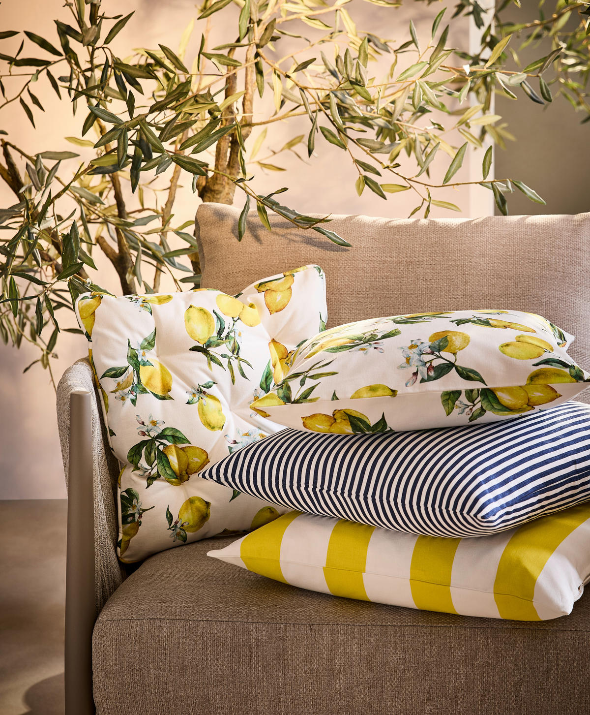 POŤAH NA VANKÚŠ  48/48 cm - žltá/biela, textil (48/48cm) - Ambia Garden