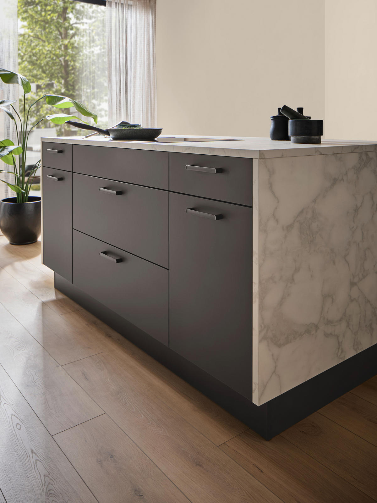 PLÁNOVATEĽNÁ KUCHYŇA - grafitová, Design, kompozitné drevo - Dieter Knoll