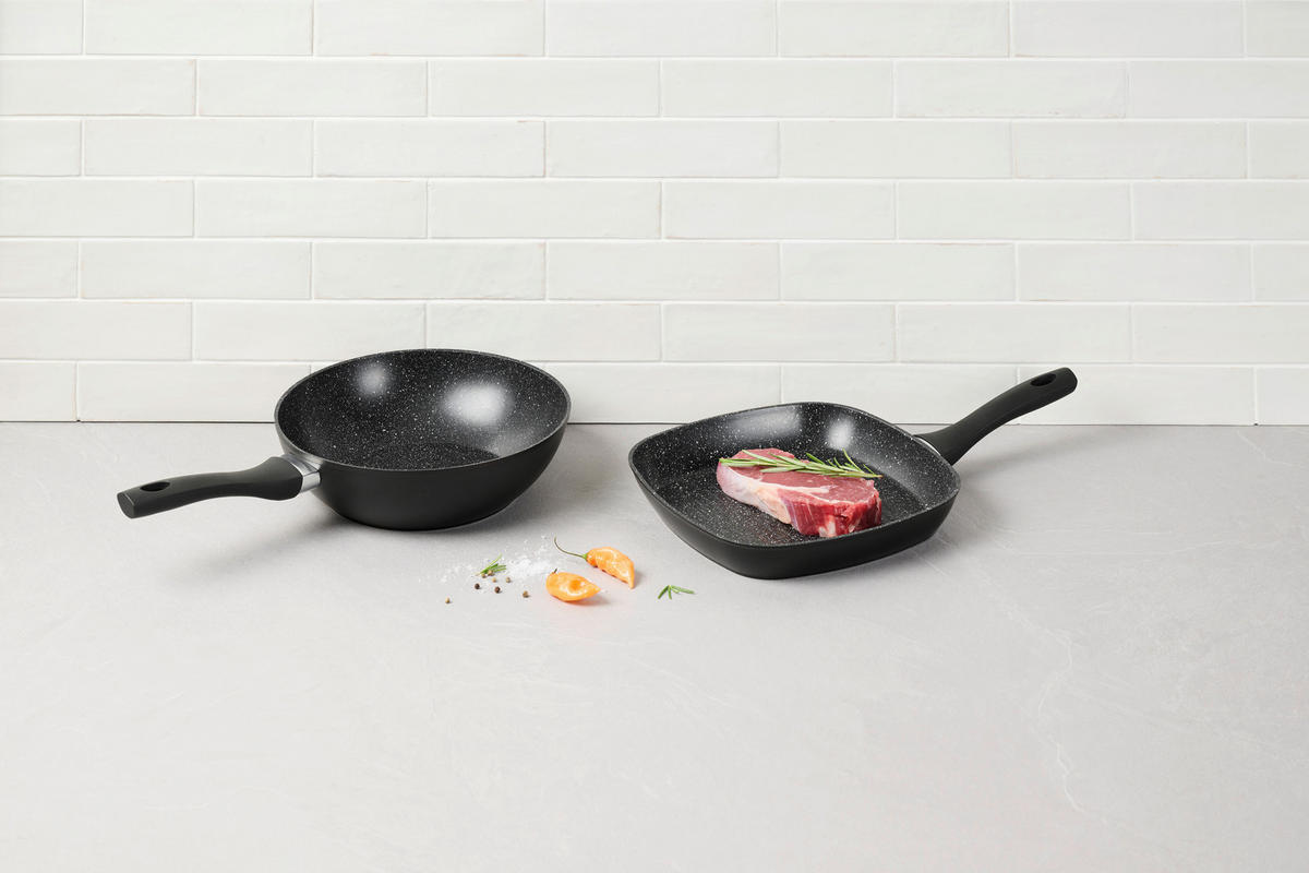 SADA PÁNVÍ, 28+28 cm, nepřilnavá vrstva Pfluon® , 2dílné - bílá/černá, Basics, kov/plast (28+28cm) - Homeware Profession.