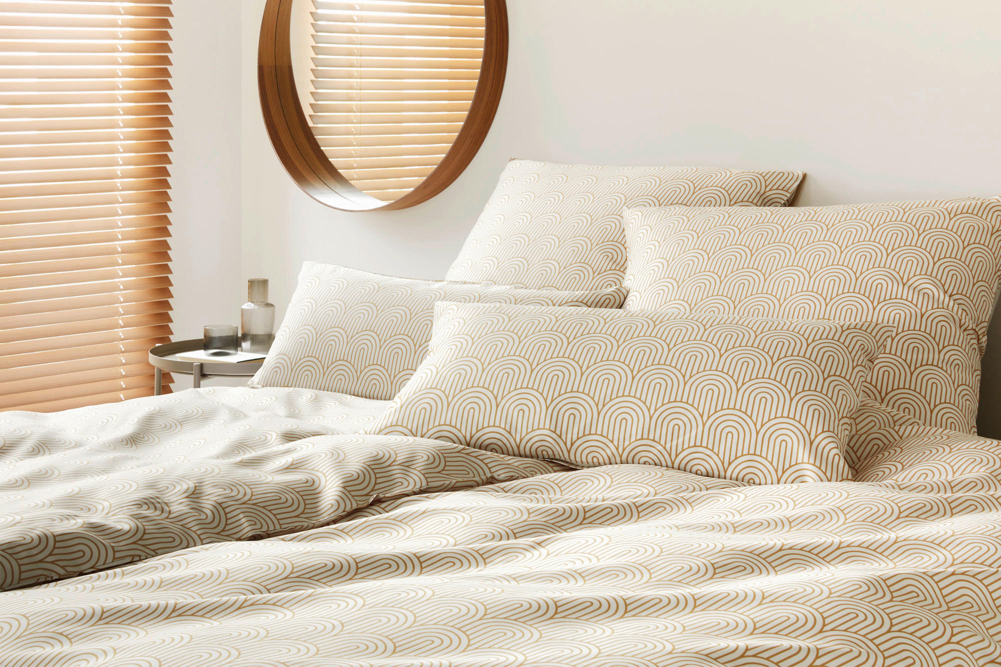 POSTELJNINA 140/200 cm mako saten zlate barve  - zlate barve, Konvencionalno, tekstil (140/200cm) - Elegante