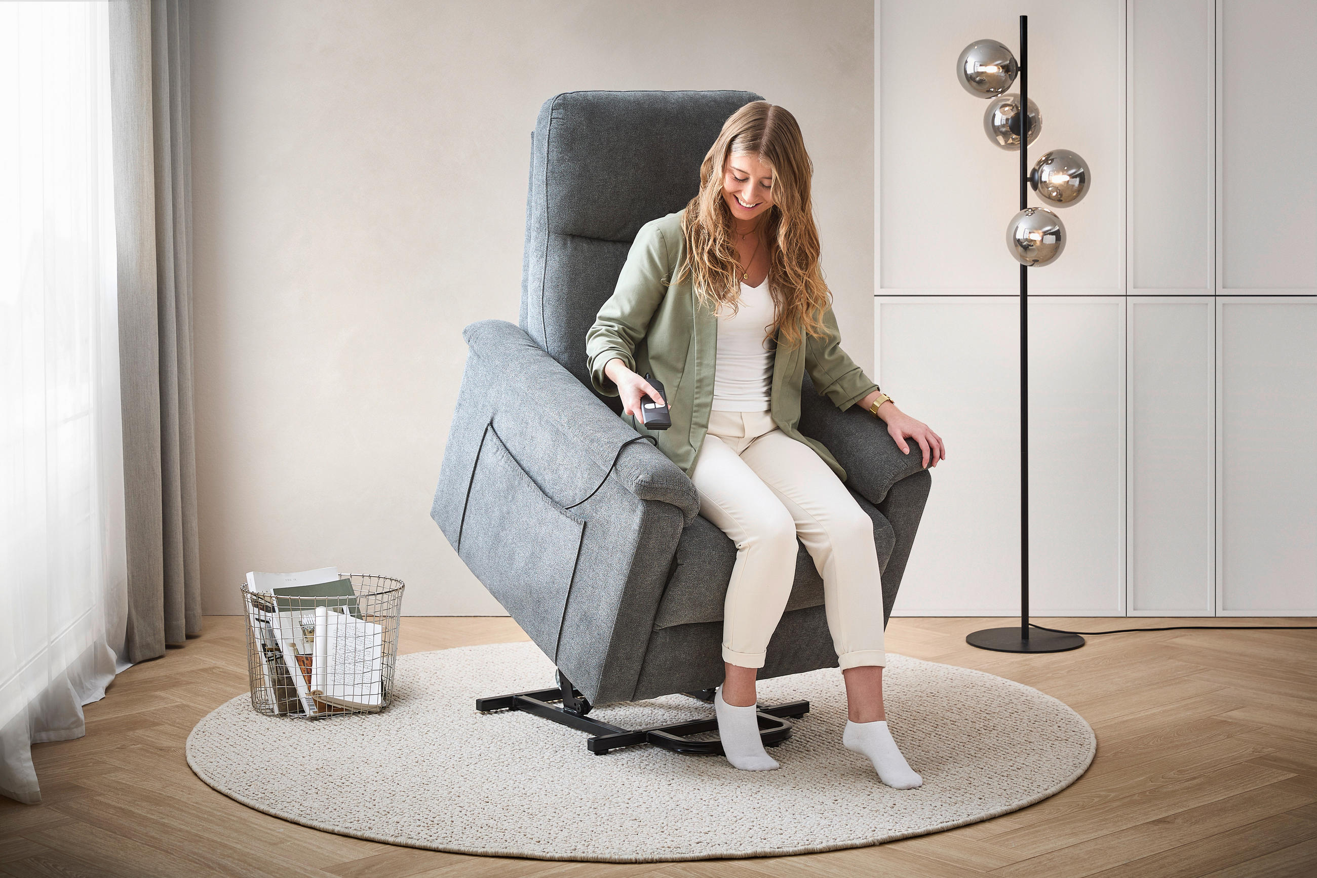 Thumbnail - Cantus Relaxsessel, Grau, Textil, 78x110x93 cm, Relaxfunktion, Netzbetrieb, Aufstehhilfe, Wohnzimmer, Sessel, Relaxsesse...