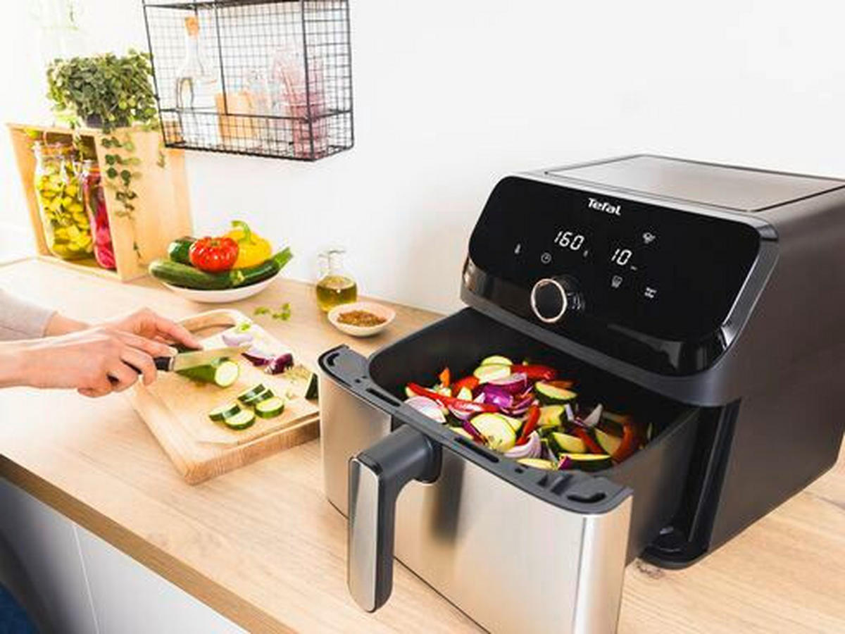 Airfryer - fekete, Basics, műanyag (31.5cm) - Tefal