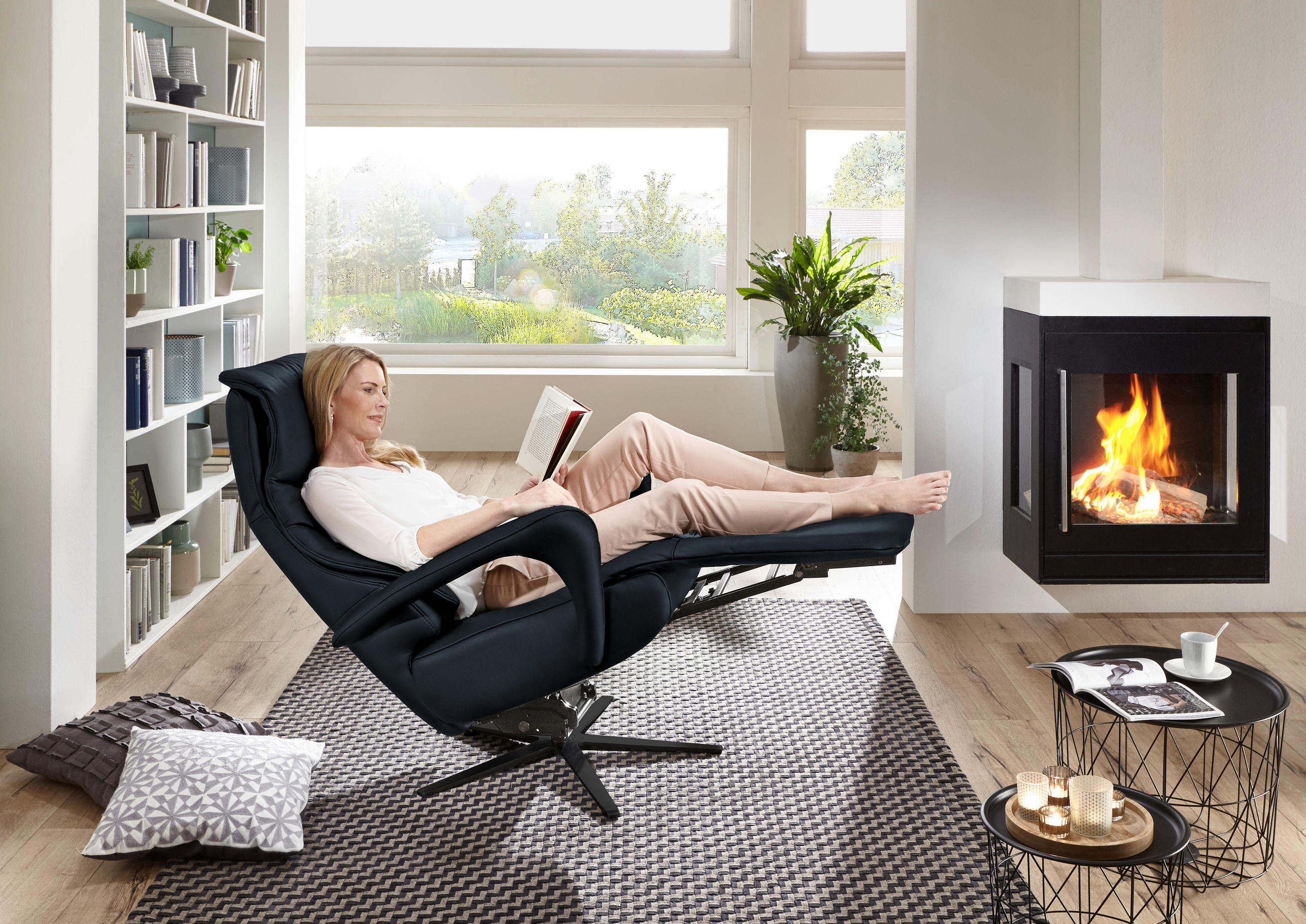 RELAXSESSEL in Leder Dunkelblau  - Schwarz/Dunkelblau, Design, Leder/Metall (75/106/88cm) - Dieter Knoll